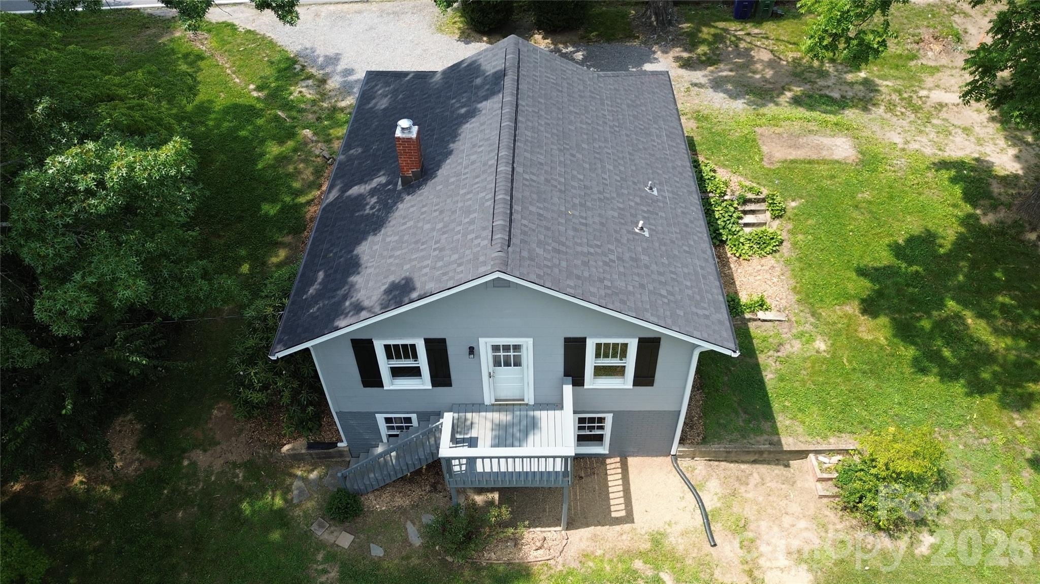 657 Old Fort Road — Fairview