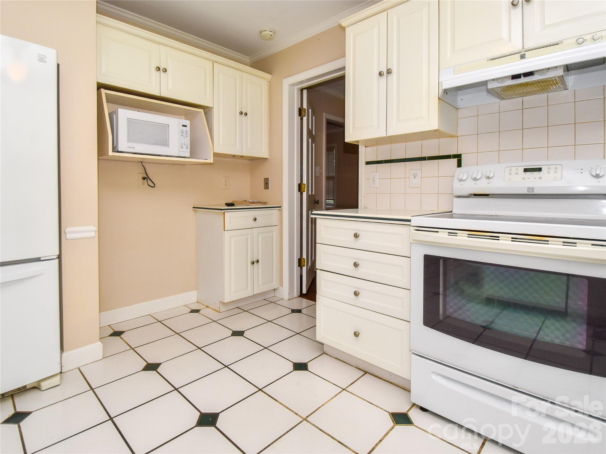 792 Reaford Road — Winston Salem