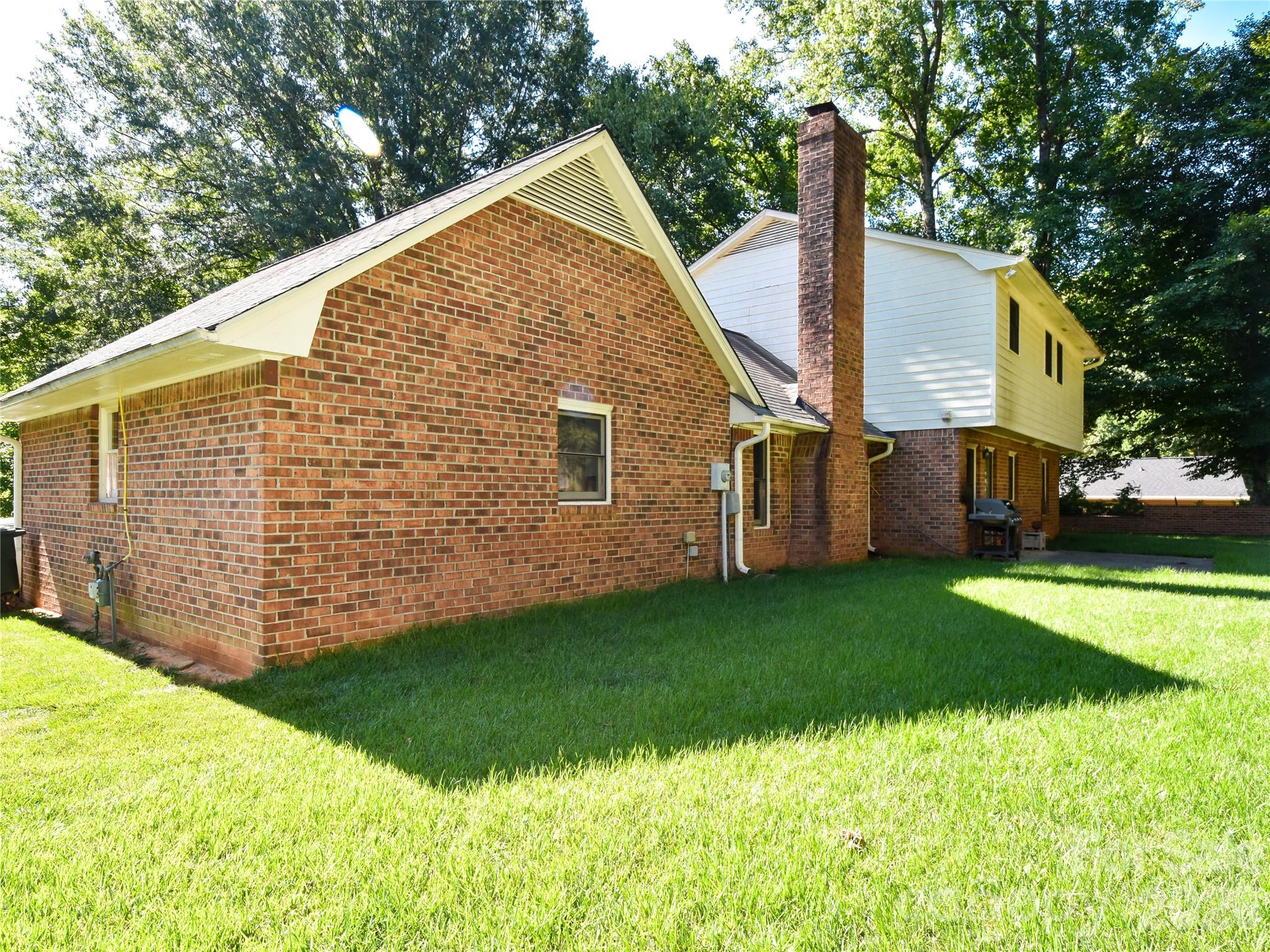 792 Reaford Road — Winston Salem