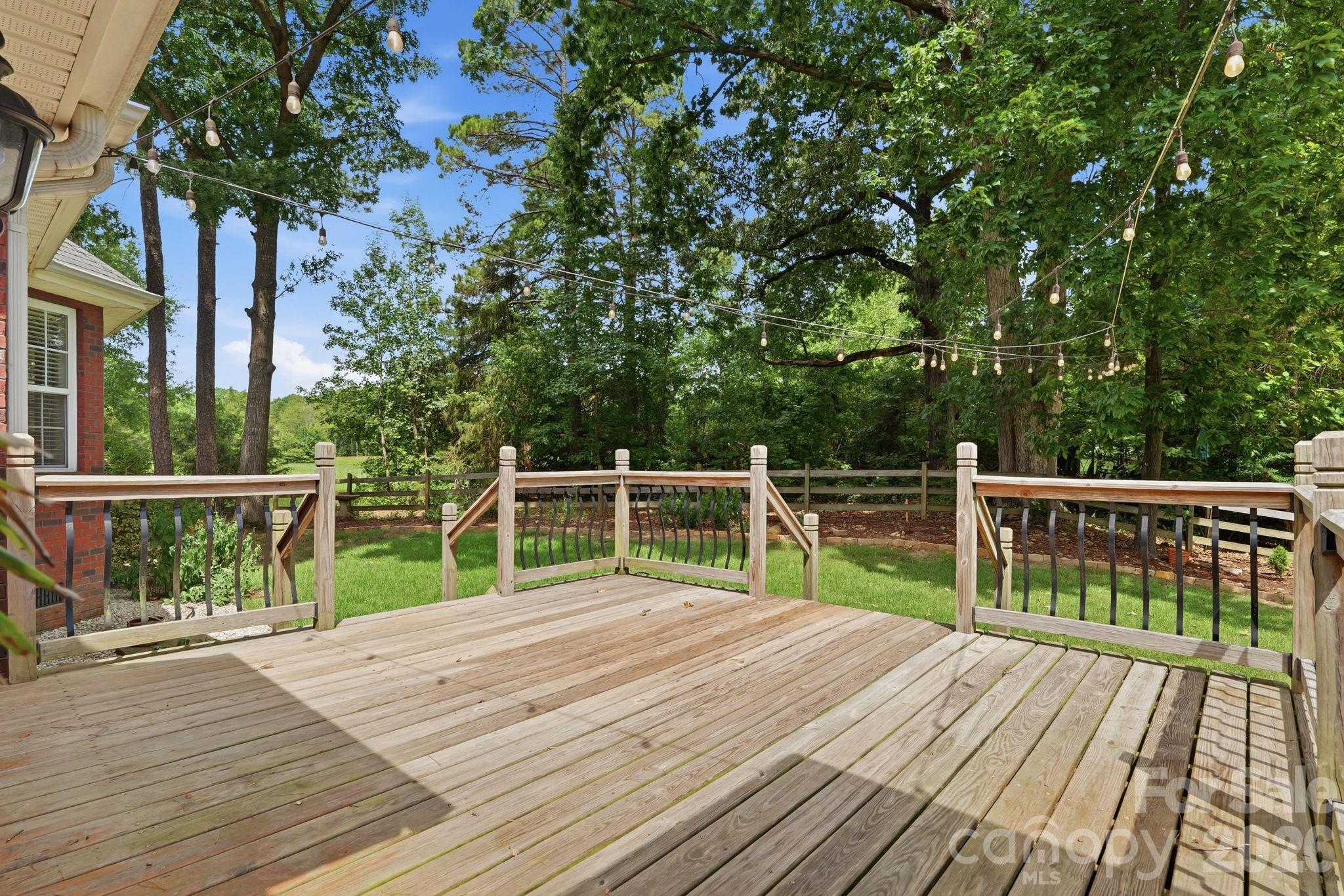 1366 Crown Ridge Drive — Fort Mill