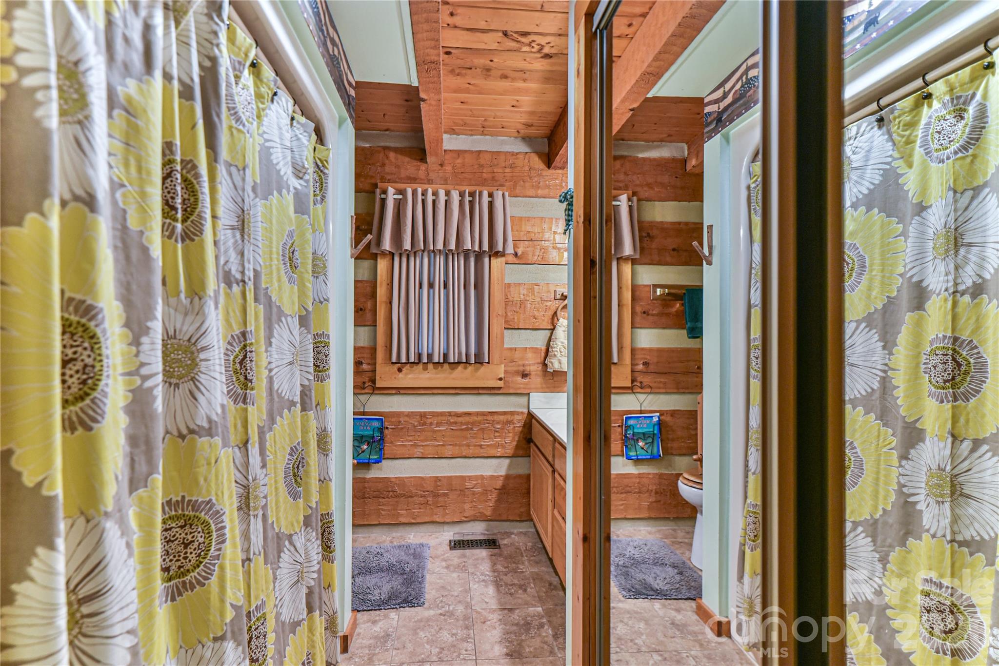 896 Aiken Road — Asheville