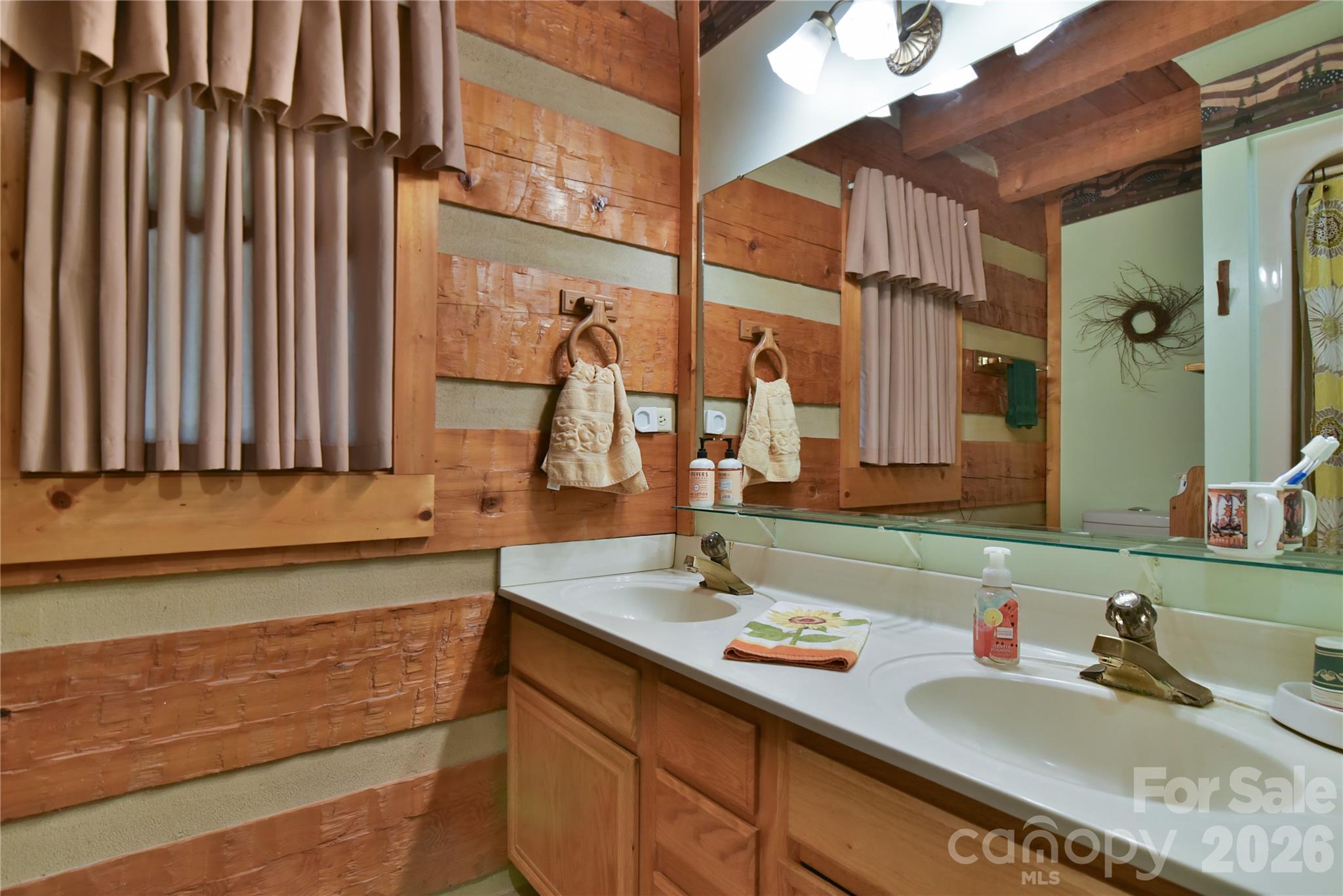 896 Aiken Road — Asheville
