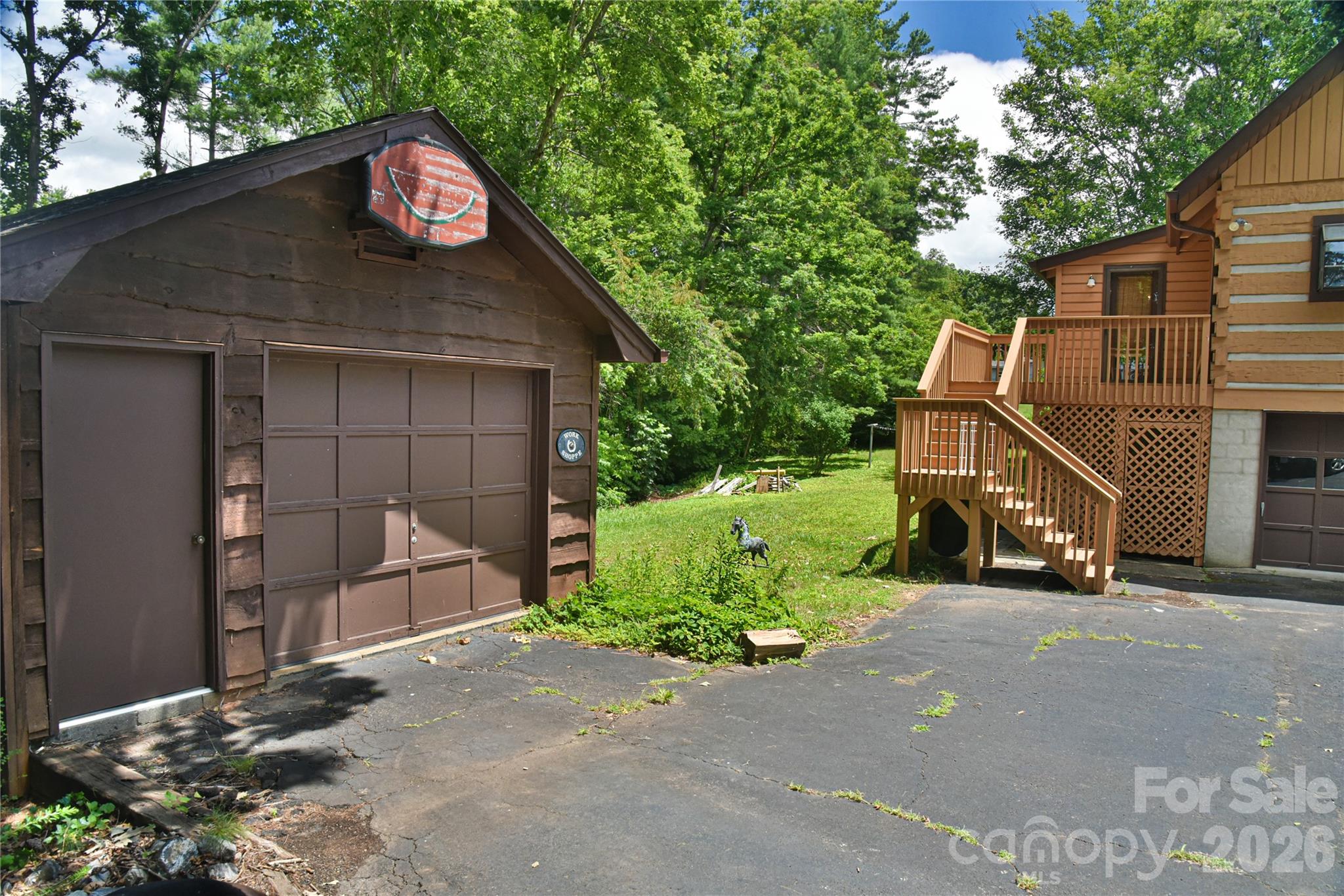 896 Aiken Road — Asheville