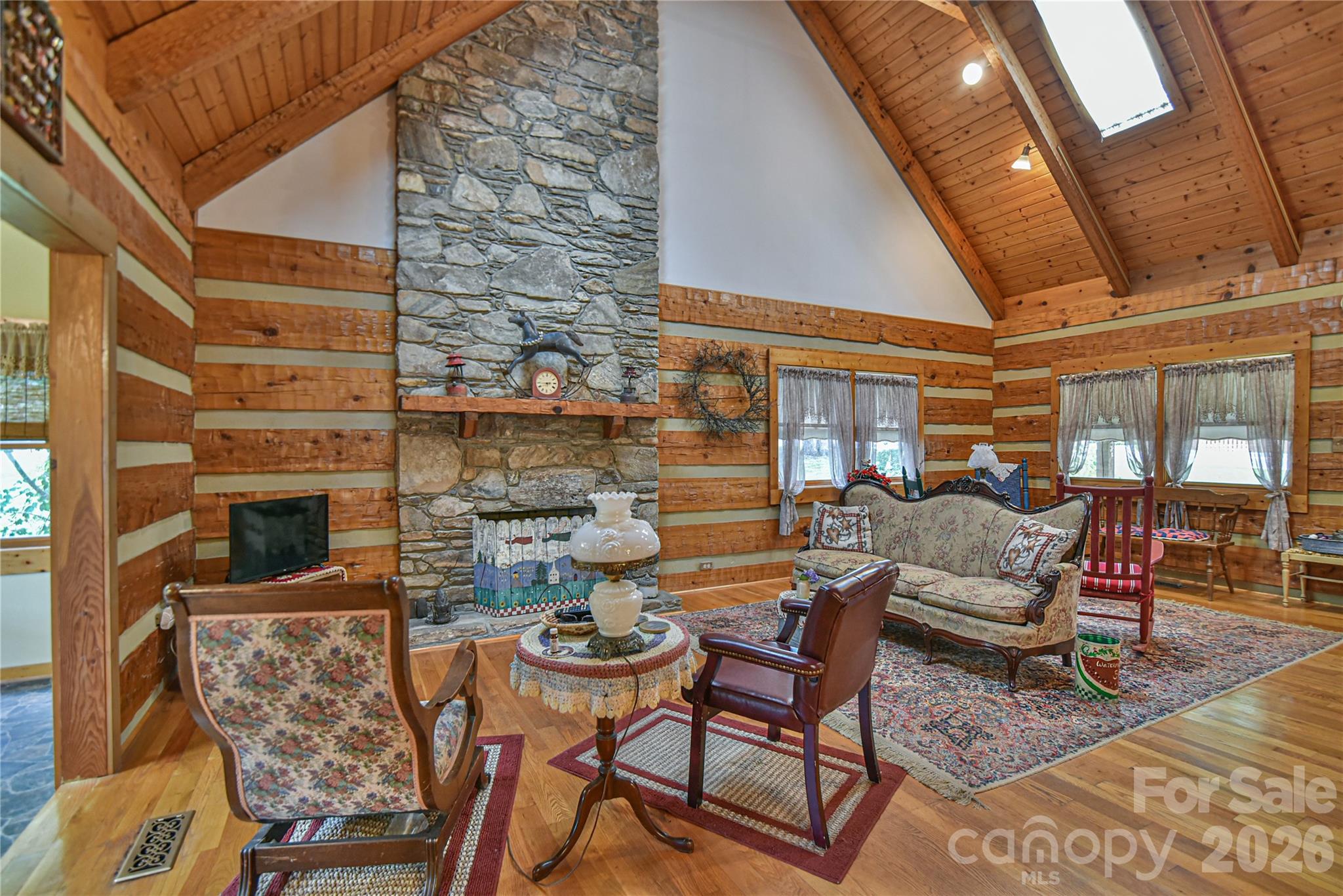896 Aiken Road — Asheville