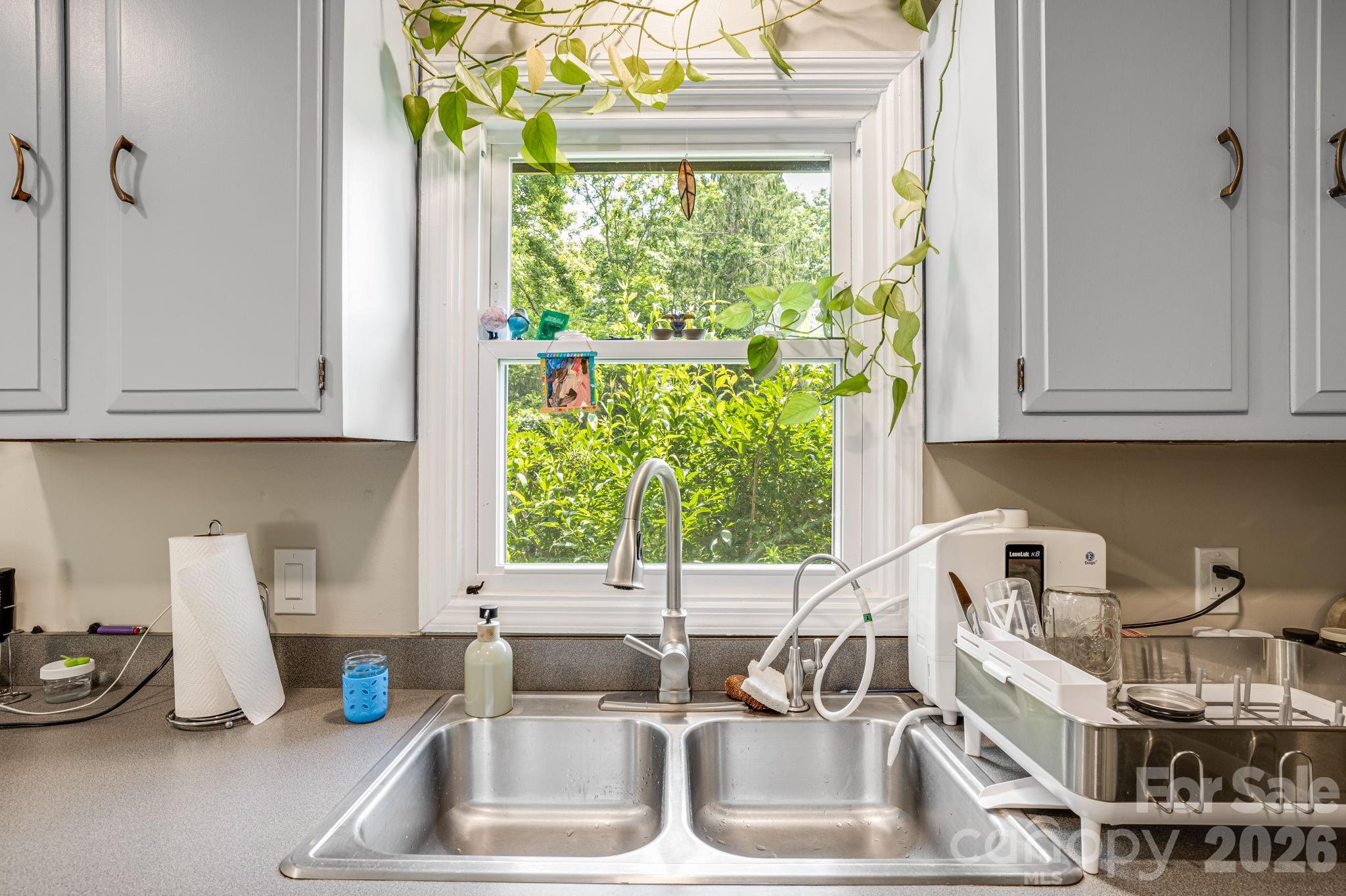 5 Hillview Road — Asheville