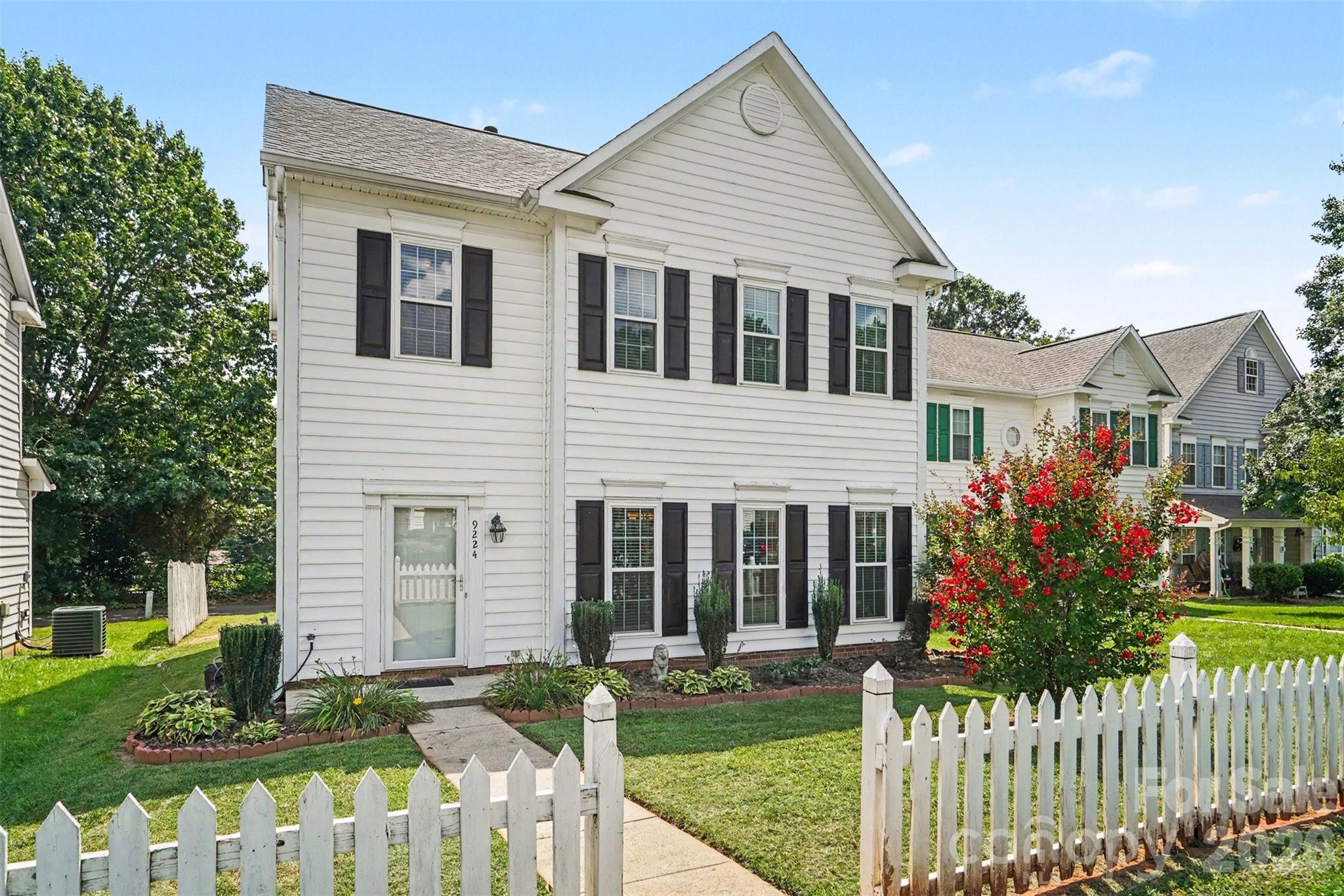 9224 Ligon Court — Charlotte