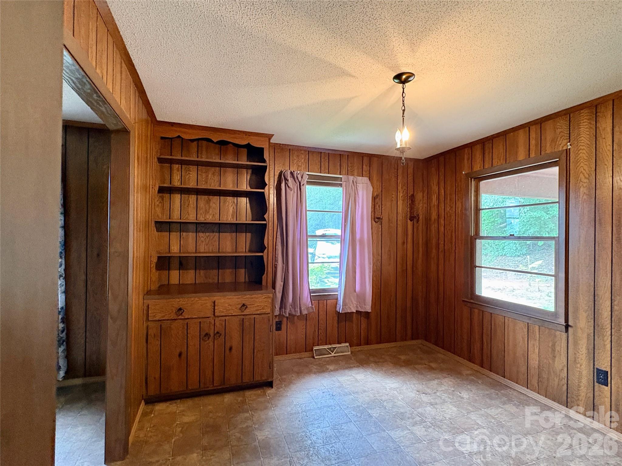 1812 Freemantown Road — Lake Lure