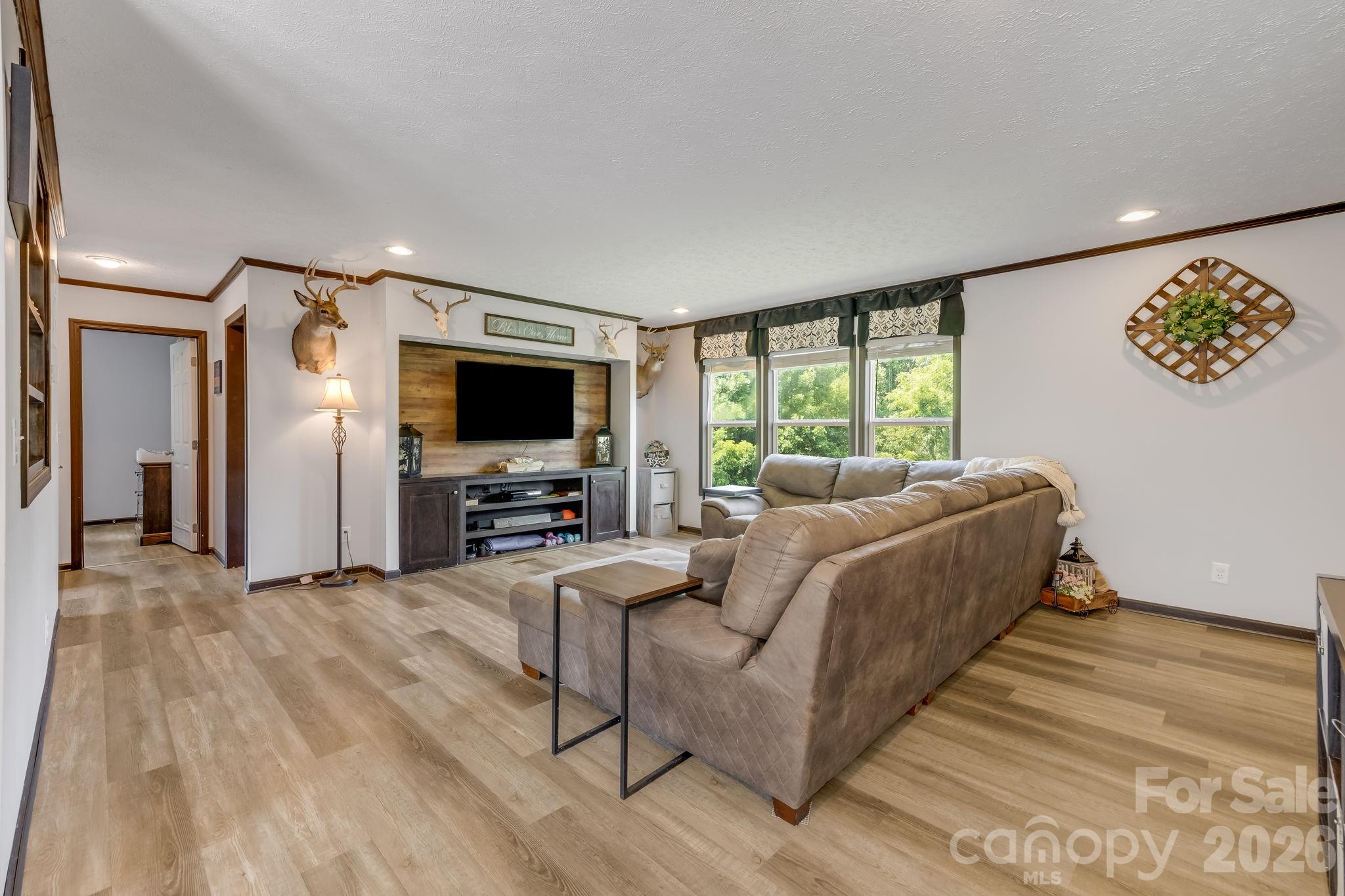 256 Phillips Valley Road — Mars Hill