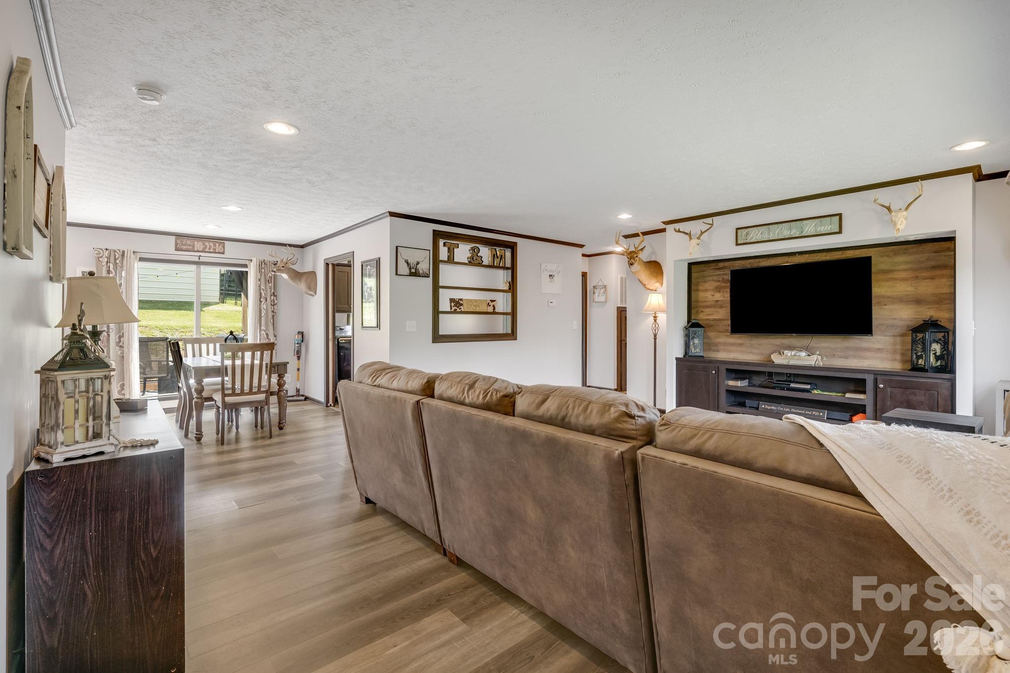256 Phillips Valley Road — Mars Hill