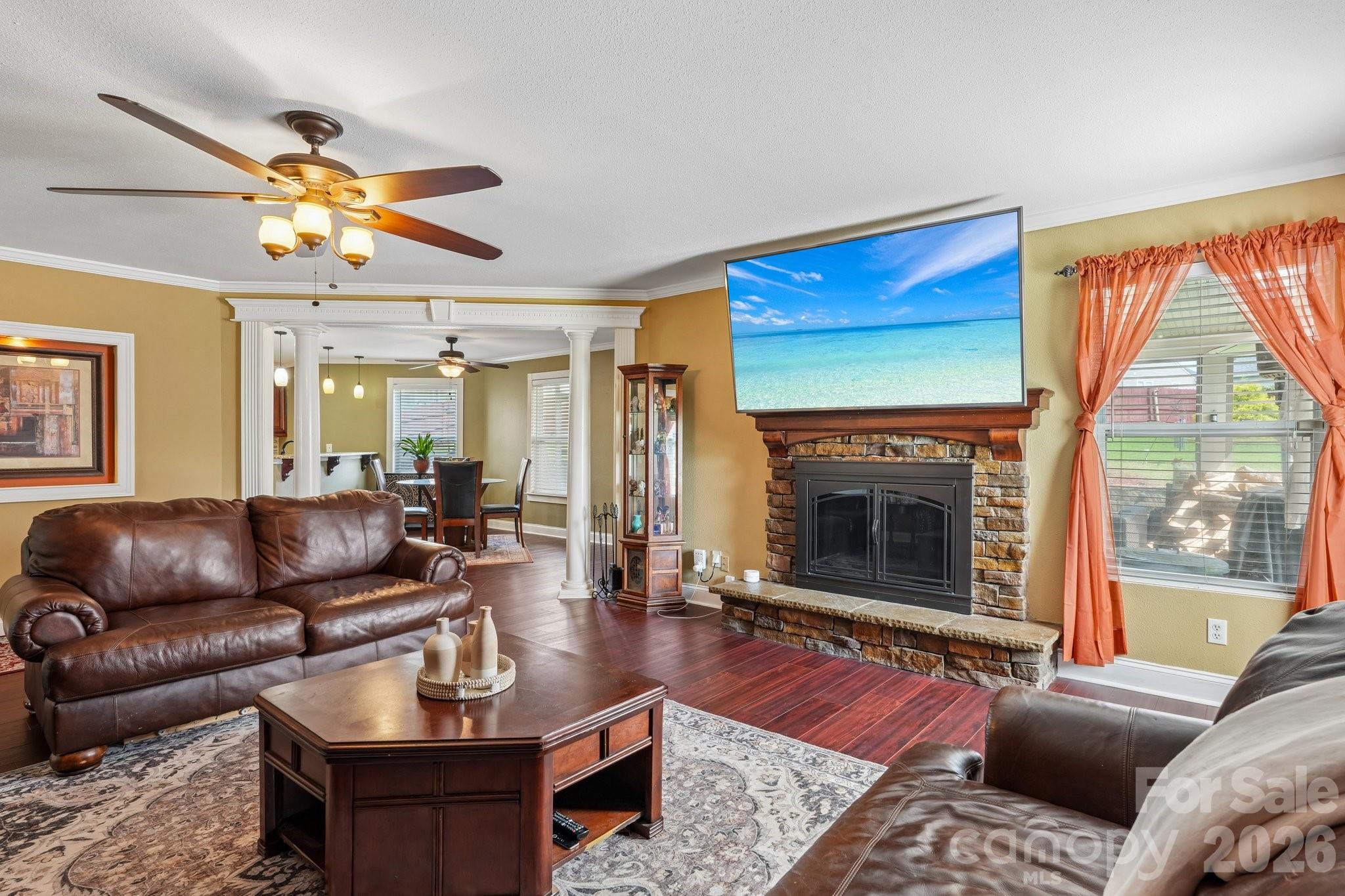 336 Farm Springs Drive — Mount Holly