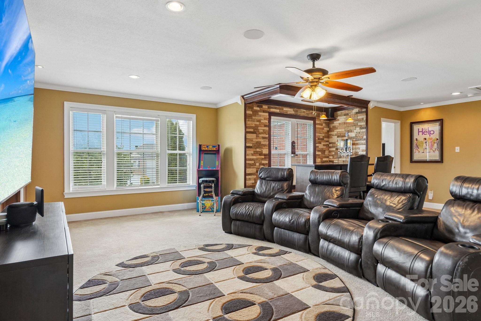 336 Farm Springs Drive — Mount Holly