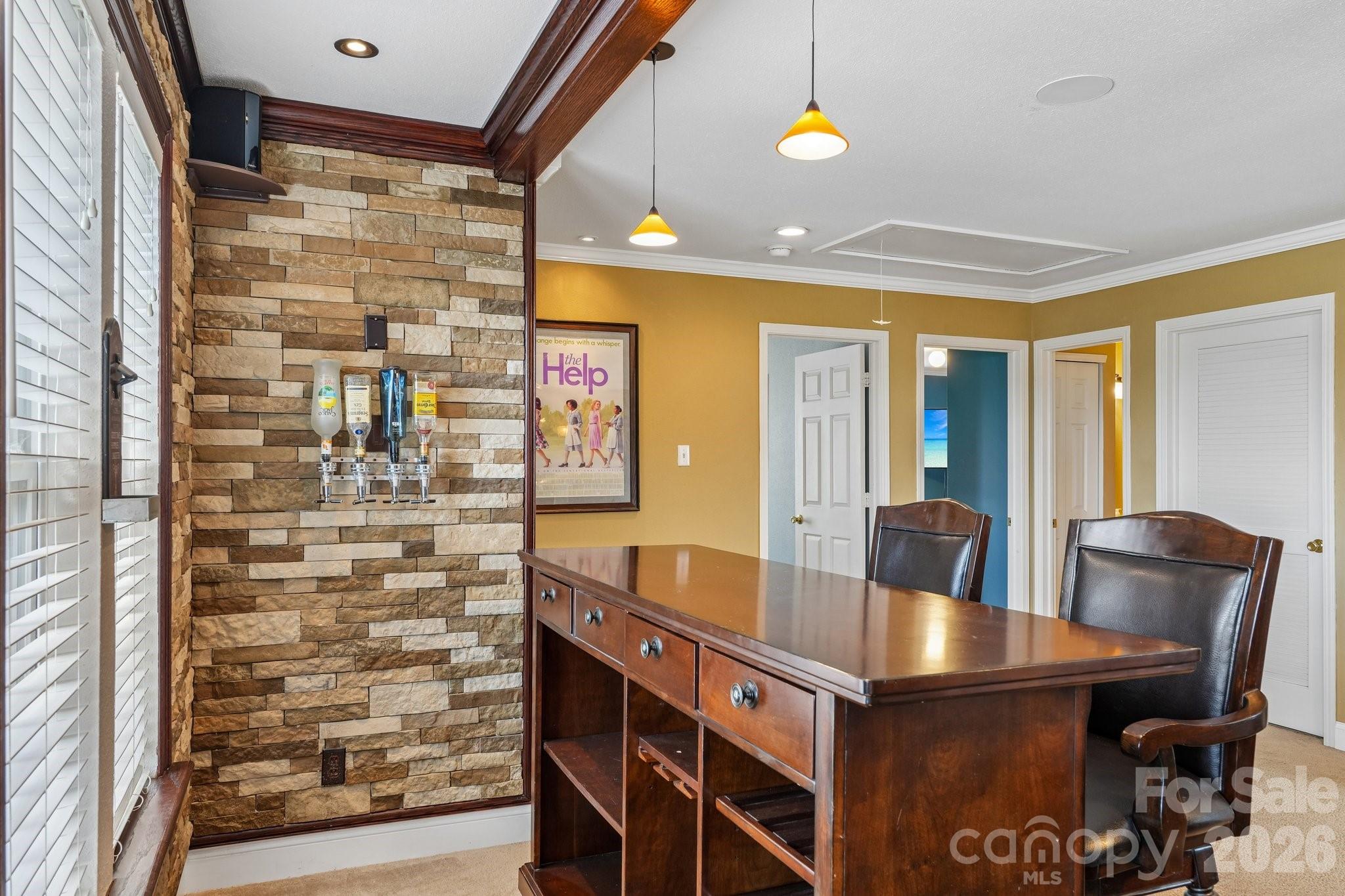 336 Farm Springs Drive — Mount Holly