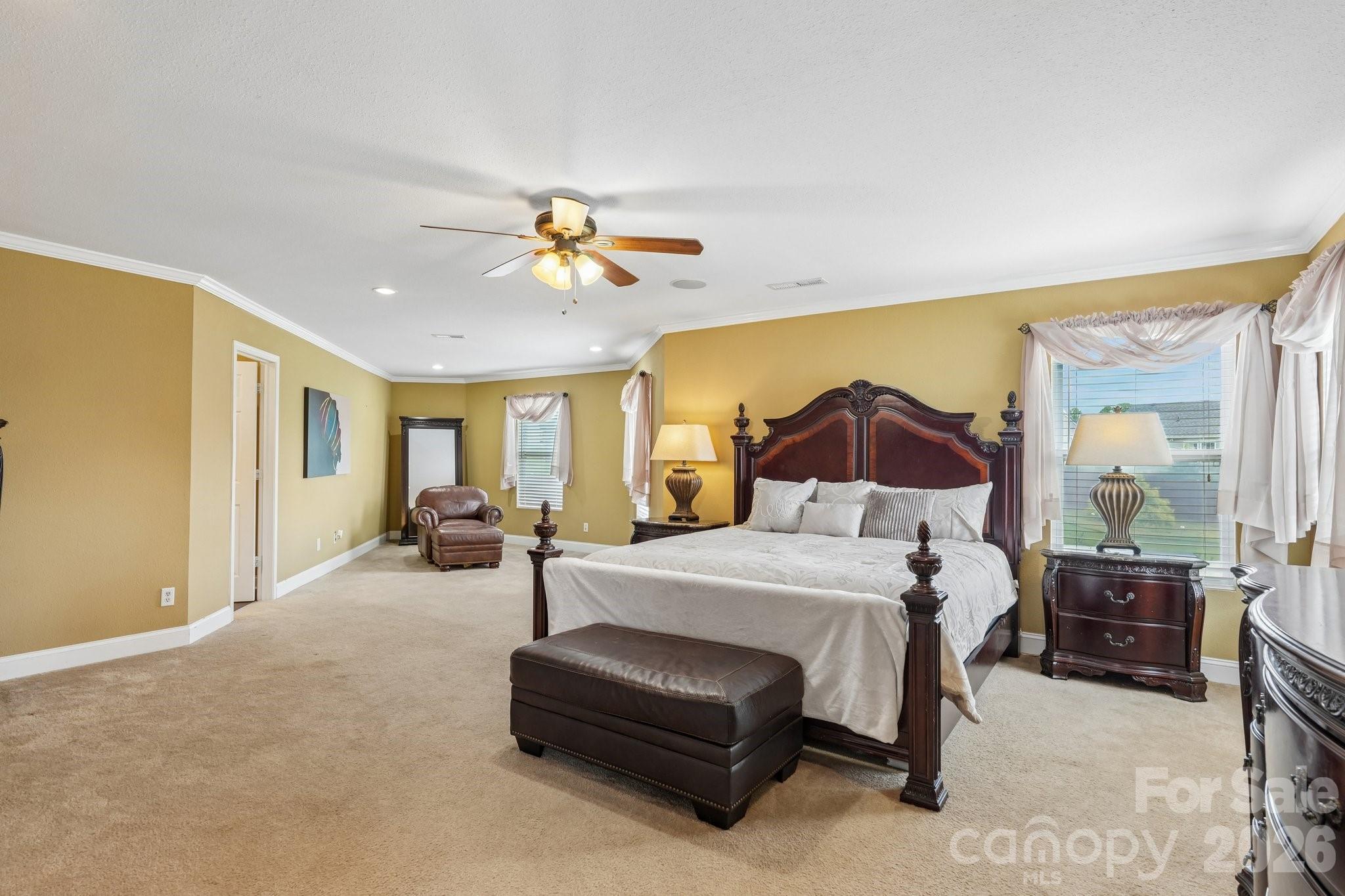 336 Farm Springs Drive — Mount Holly