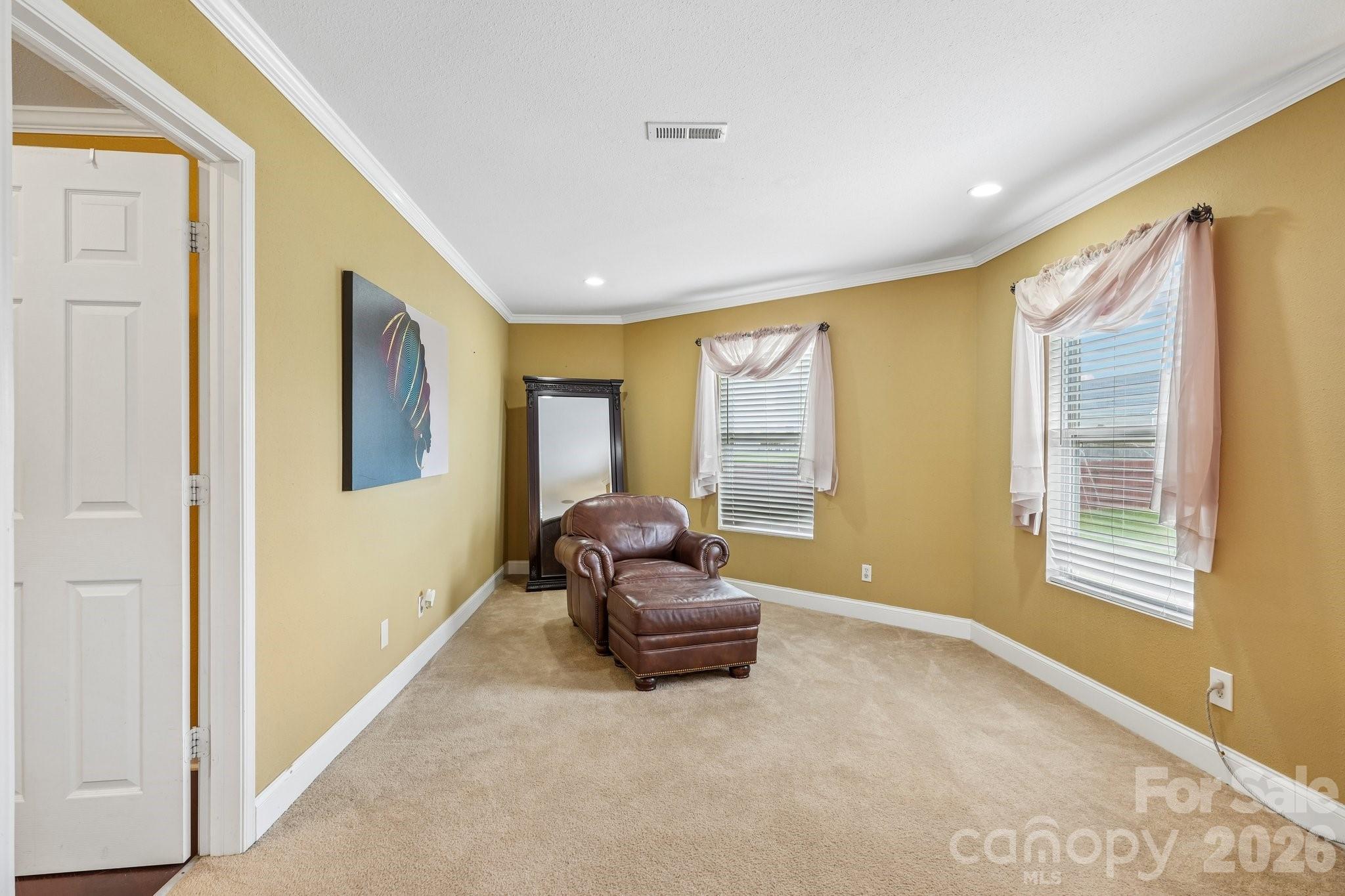 336 Farm Springs Drive — Mount Holly