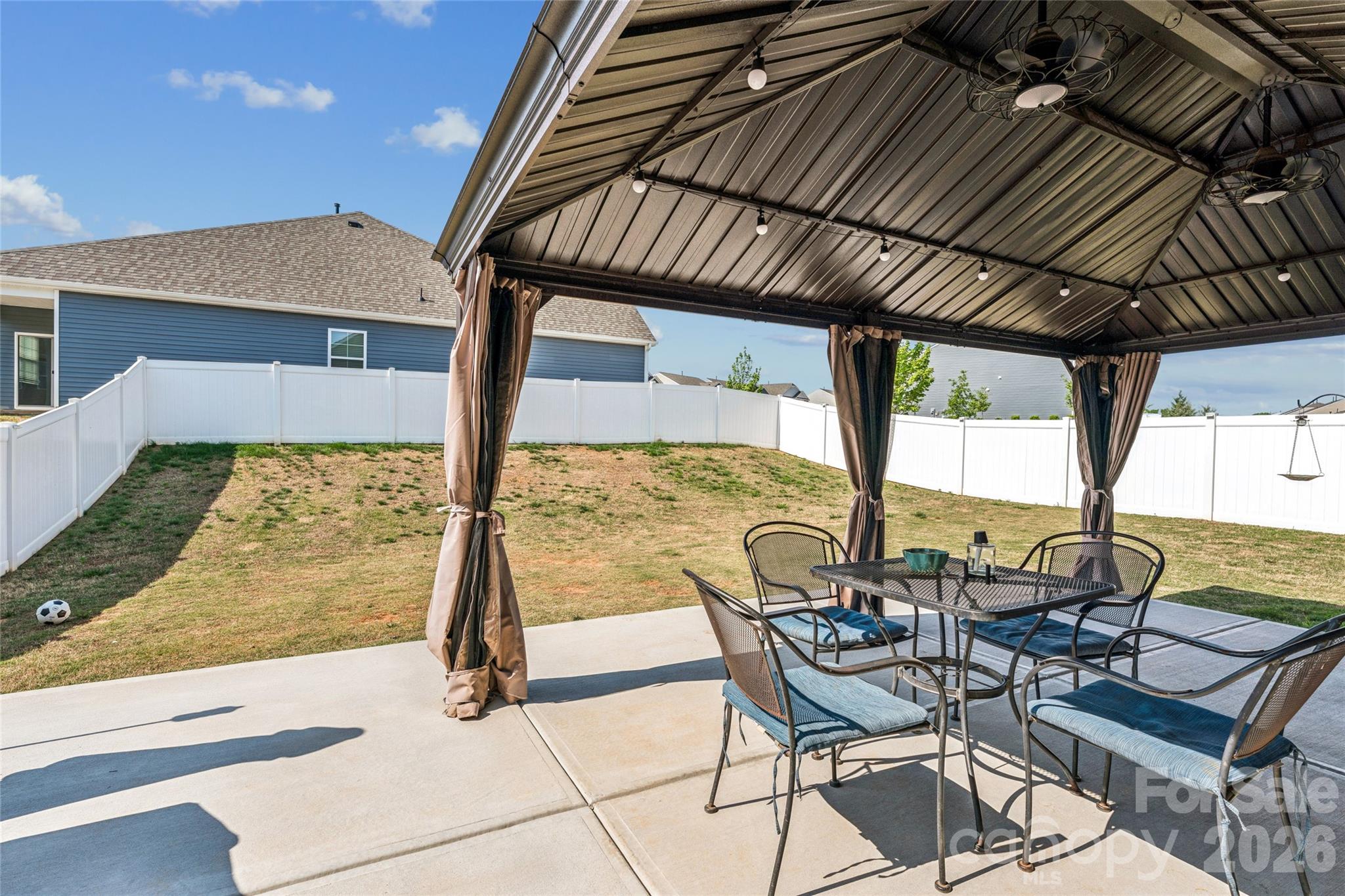 162 Giant Oak Avenue — Statesville