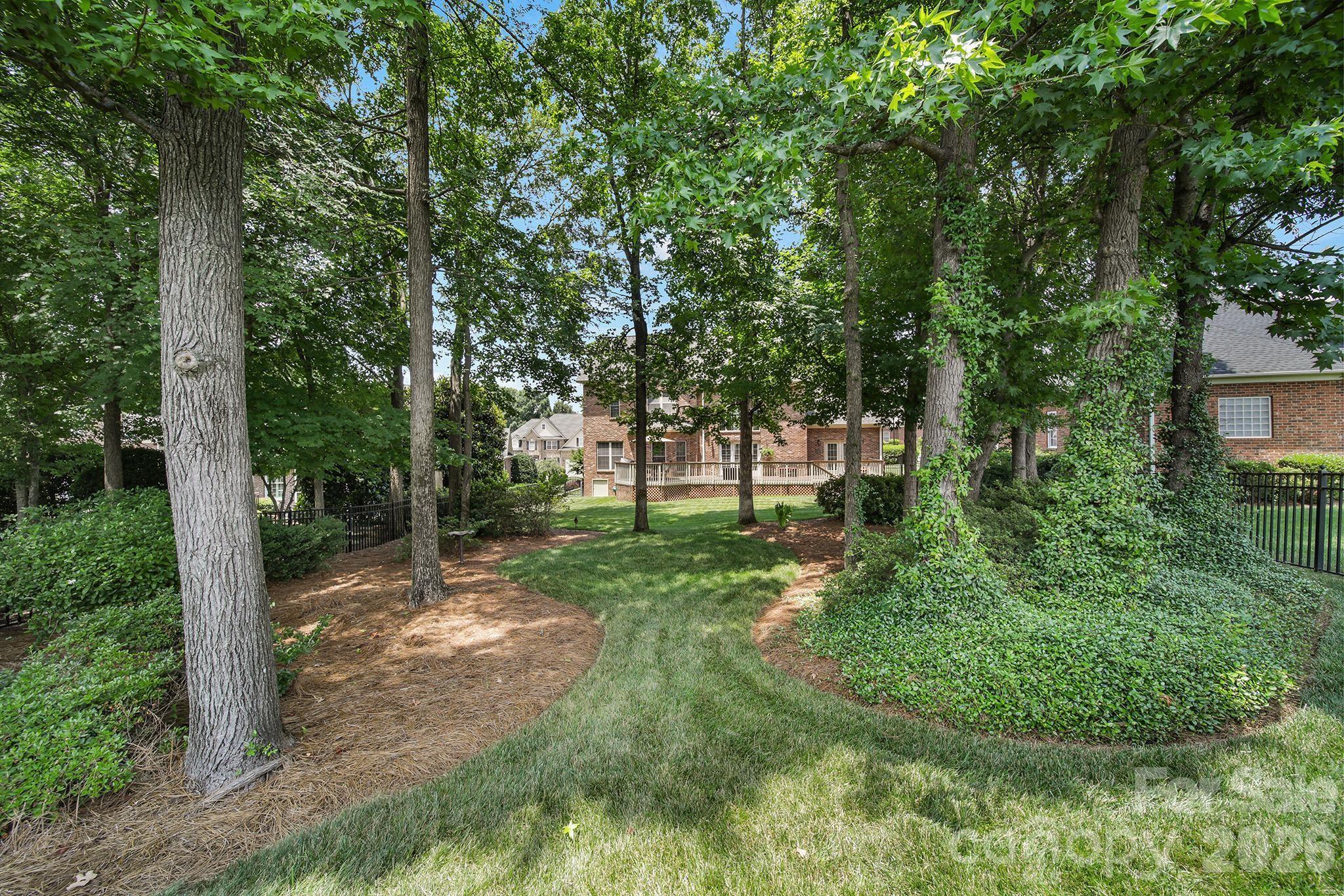263 Hemingway Lane — Fort Mill