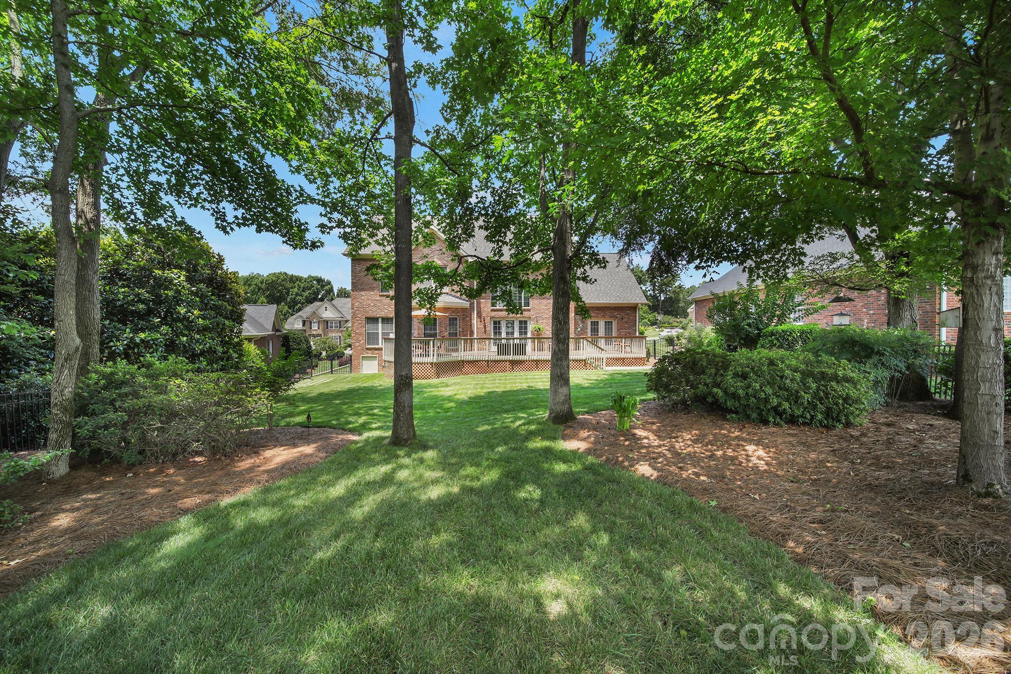 263 Hemingway Lane — Fort Mill