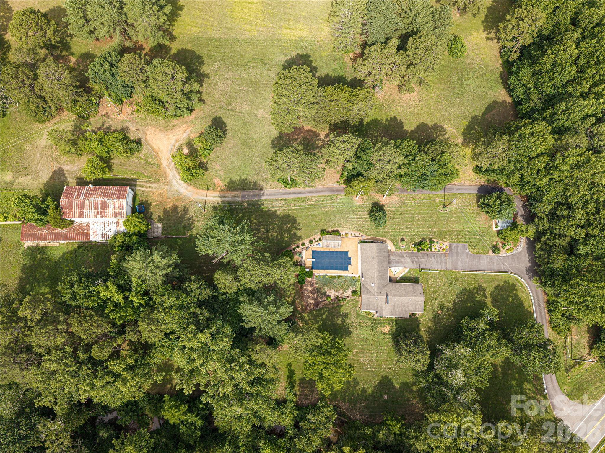 2234 Kool Park Road NE — Hickory