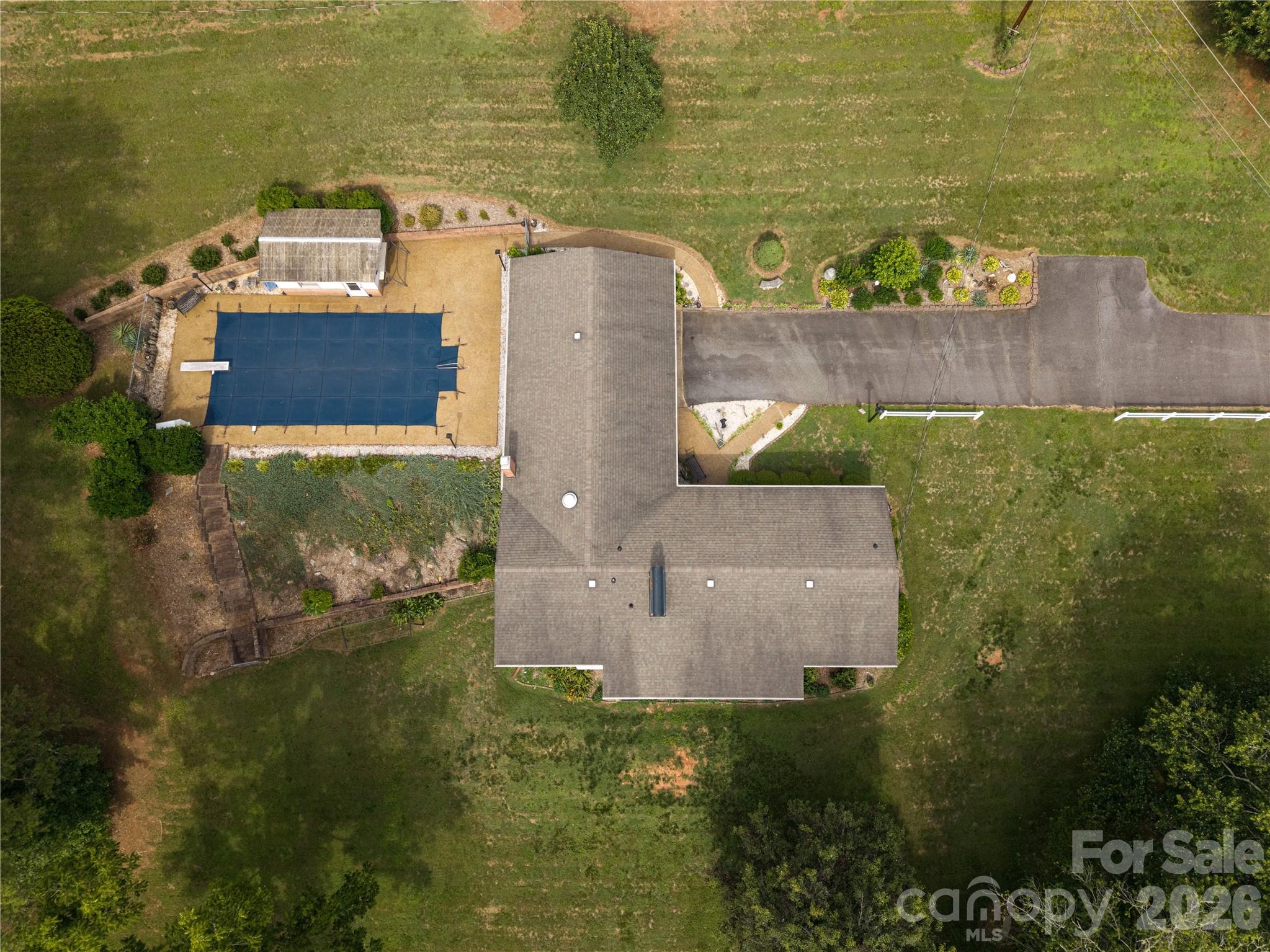 2234 Kool Park Road NE — Hickory