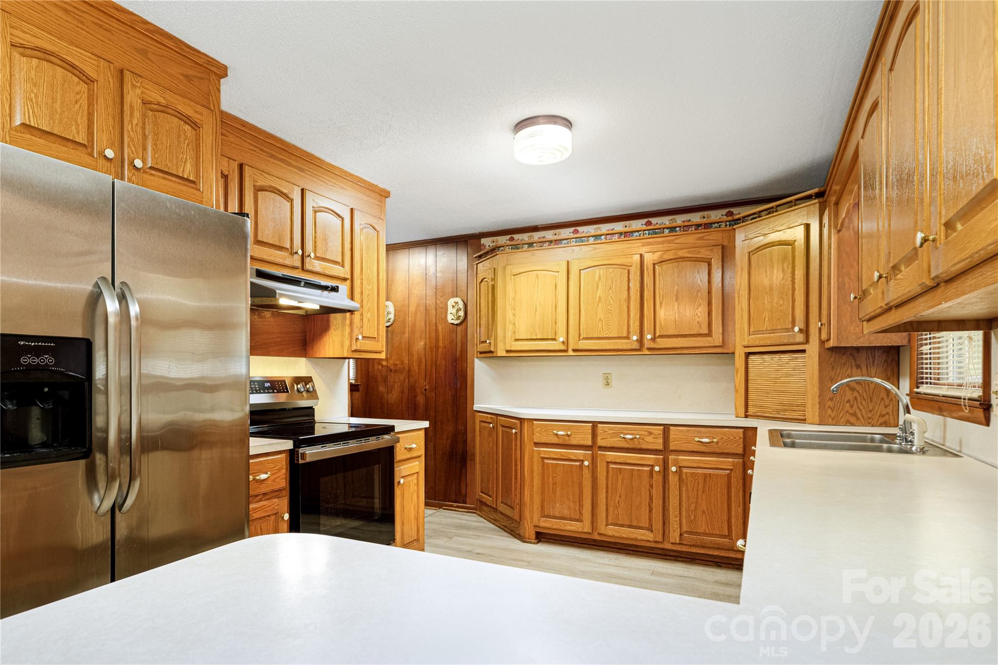 2234 Kool Park Road NE — Hickory