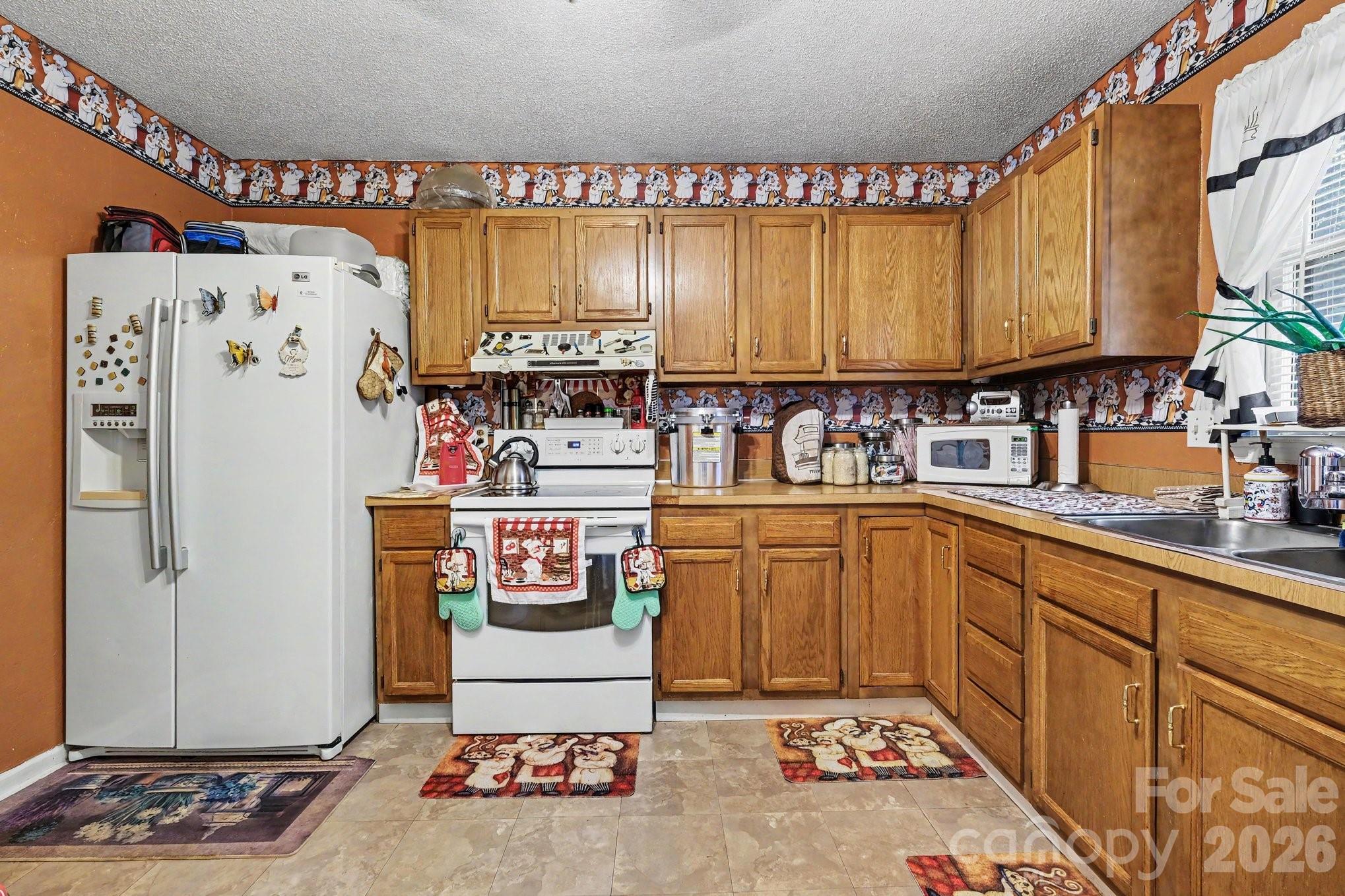 1600 Teddington Drive — Charlotte