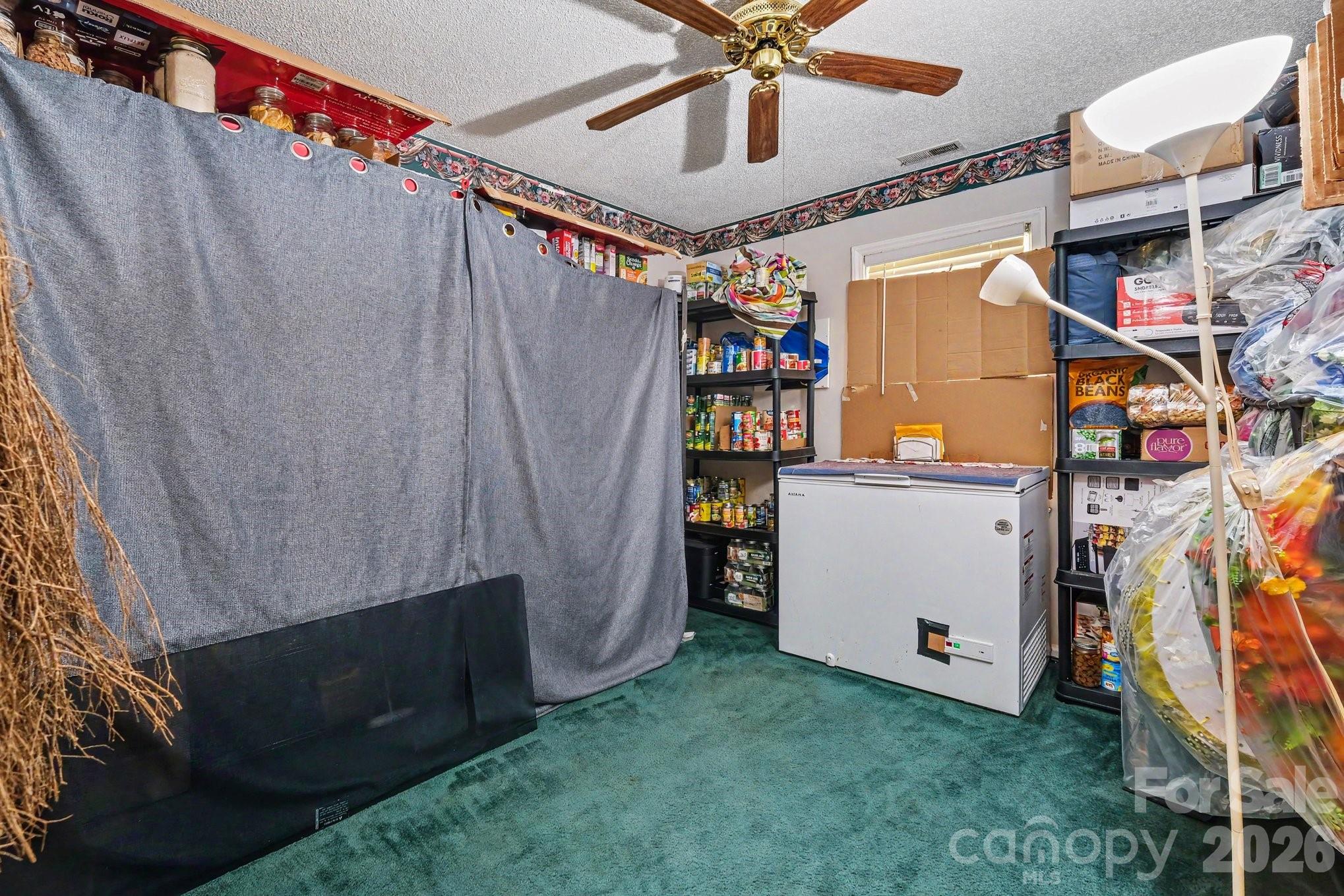 1600 Teddington Drive — Charlotte