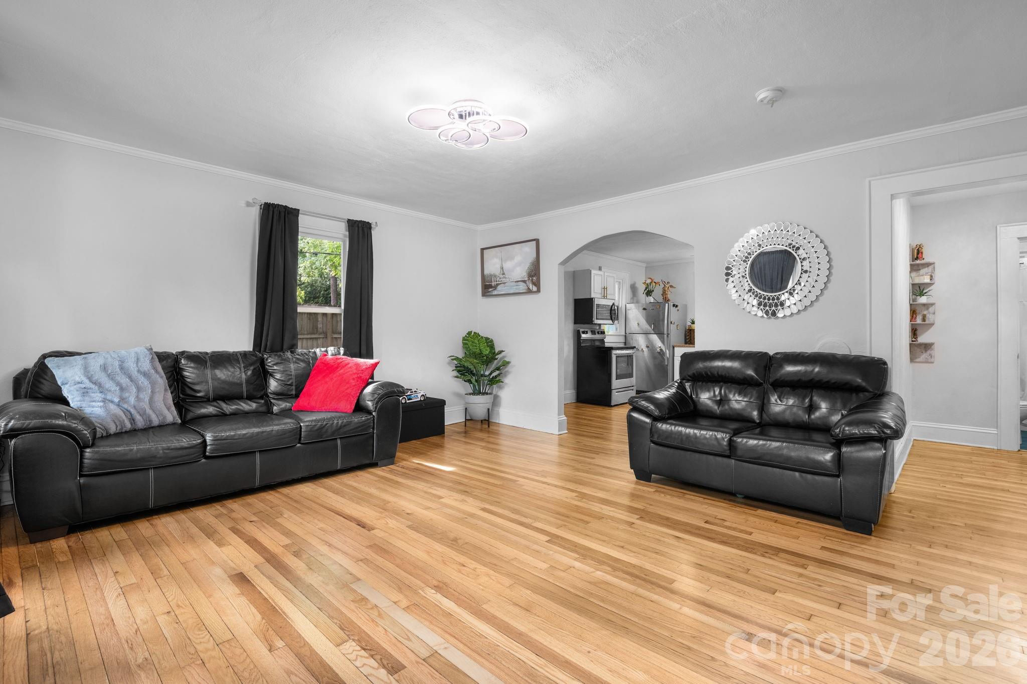 331 5th Avenue SE — Hickory