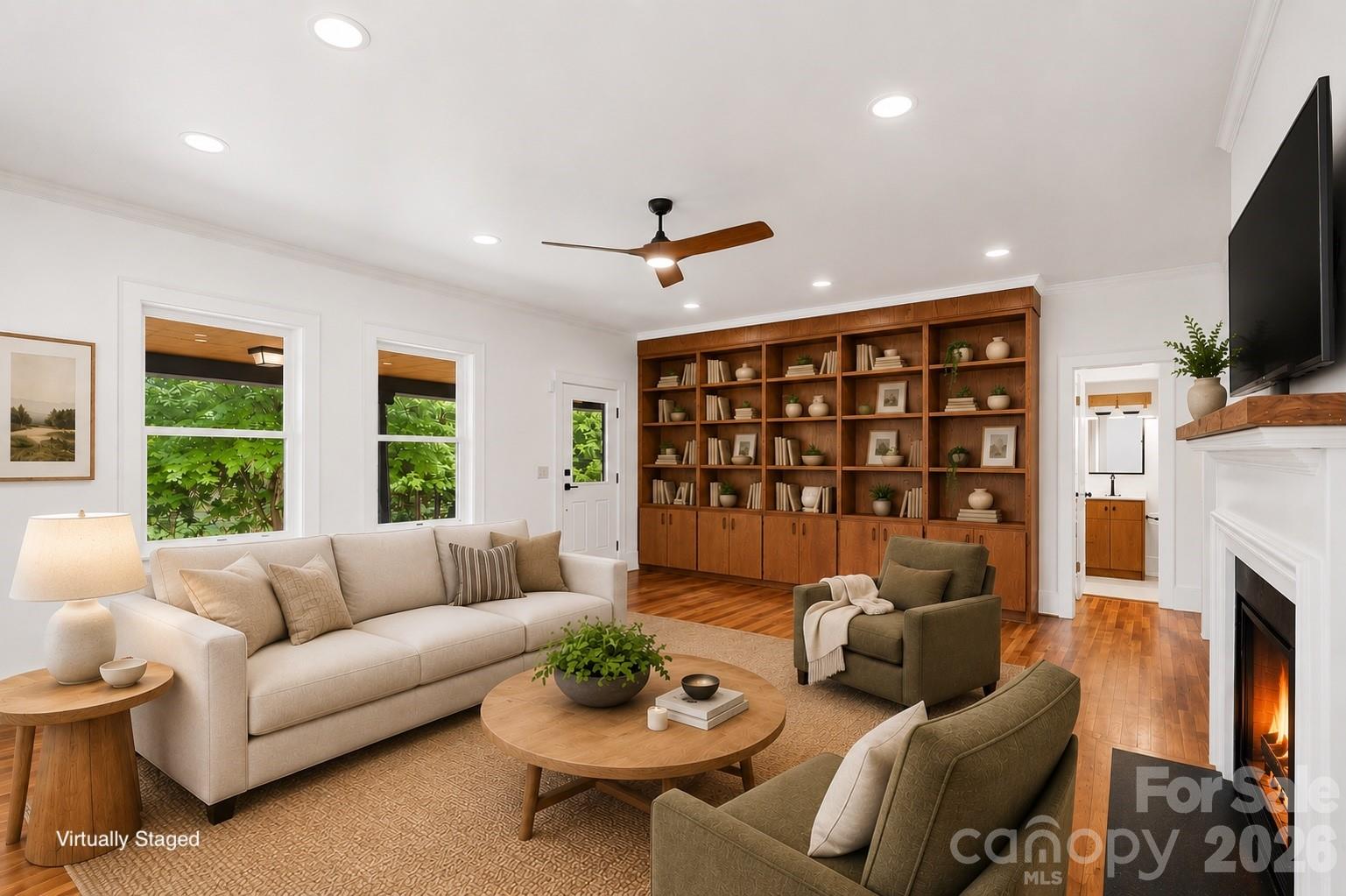 385 Chunns Cove Road — Asheville