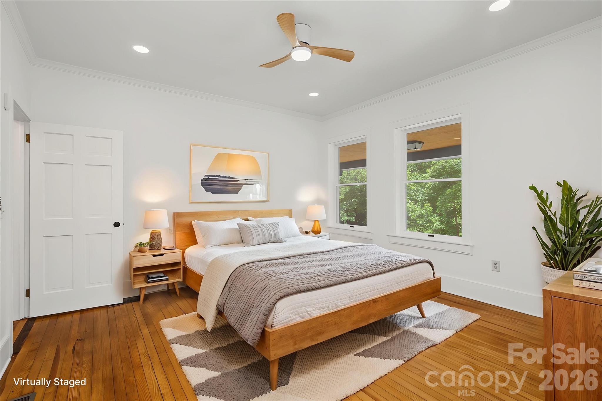 385 Chunns Cove Road — Asheville
