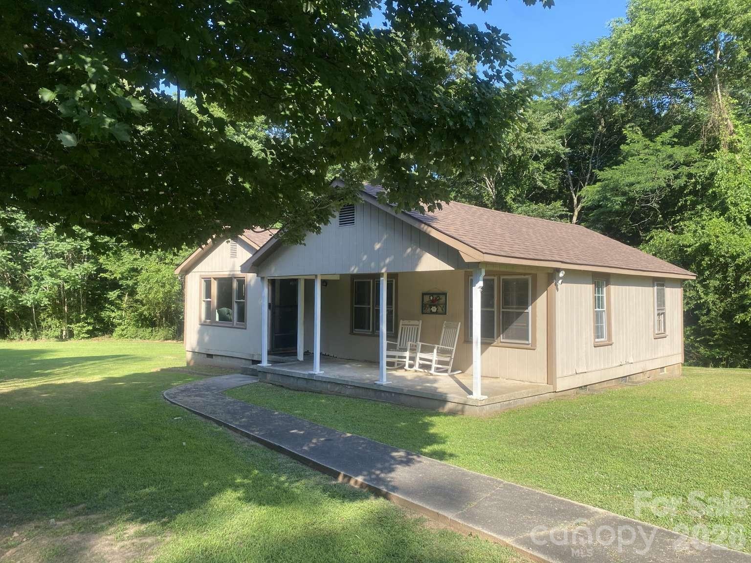 2865 Greenwood Road — Rock Hill