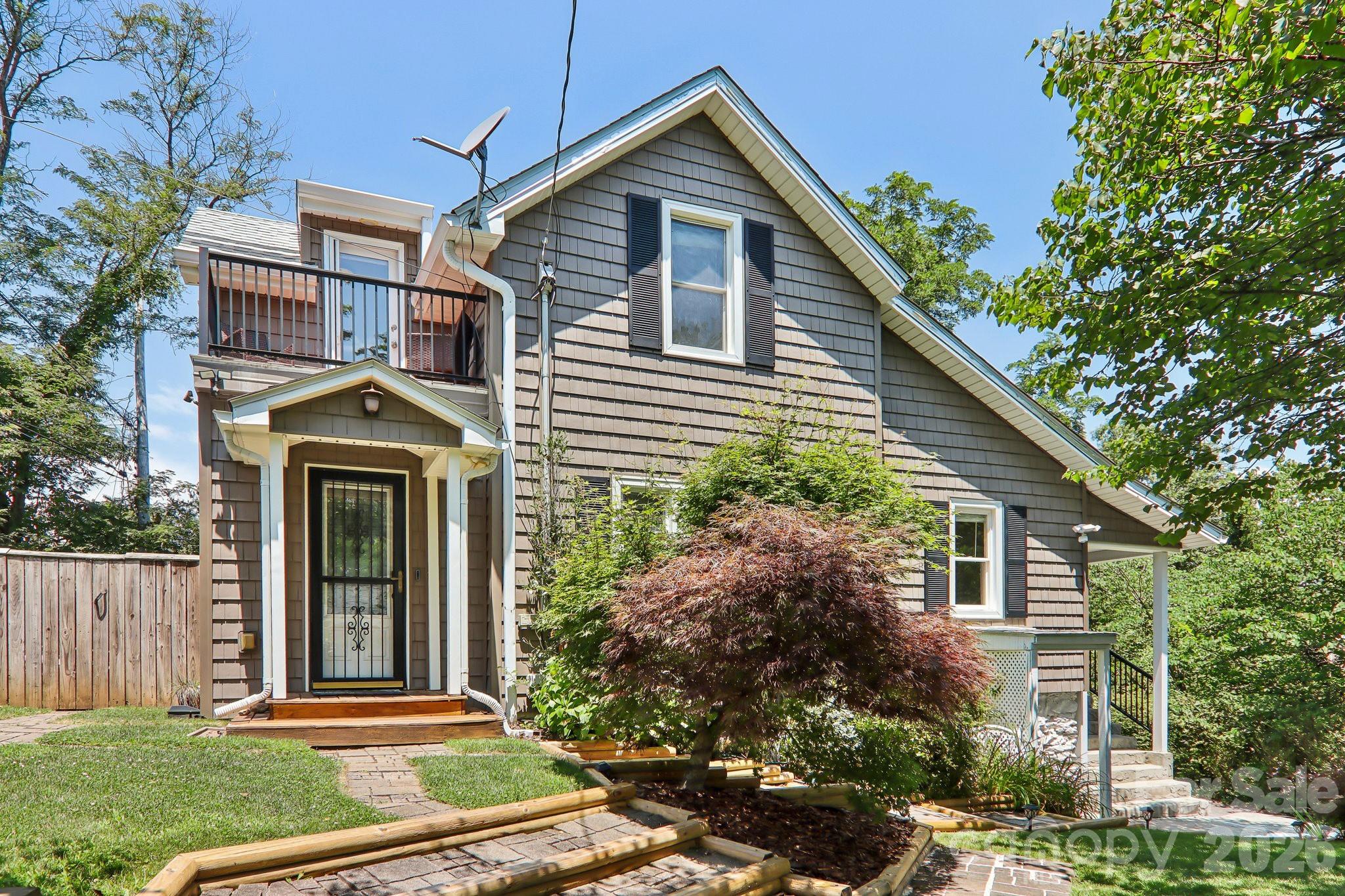 23 Tuskeegee Street — Asheville