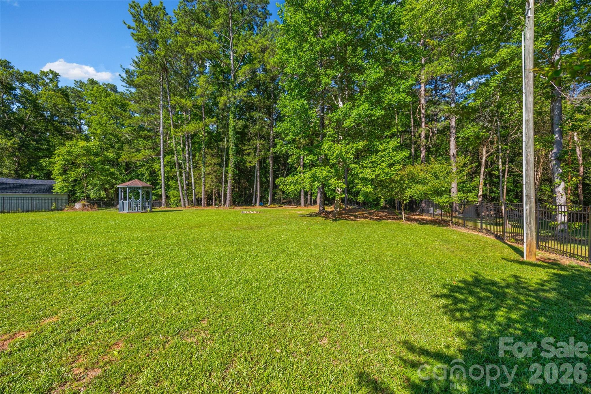 2361 S Springhill Court — York