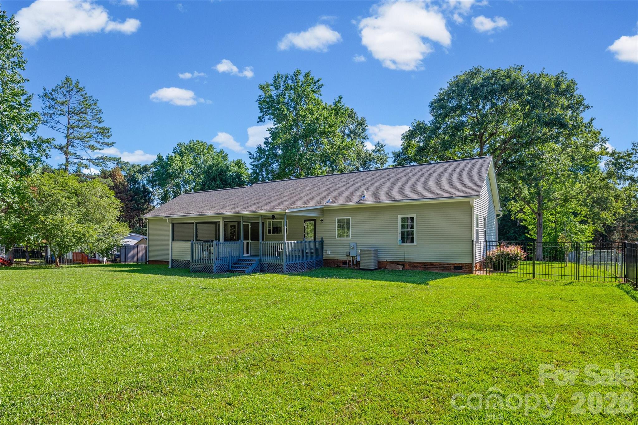 2361 S Springhill Court — York