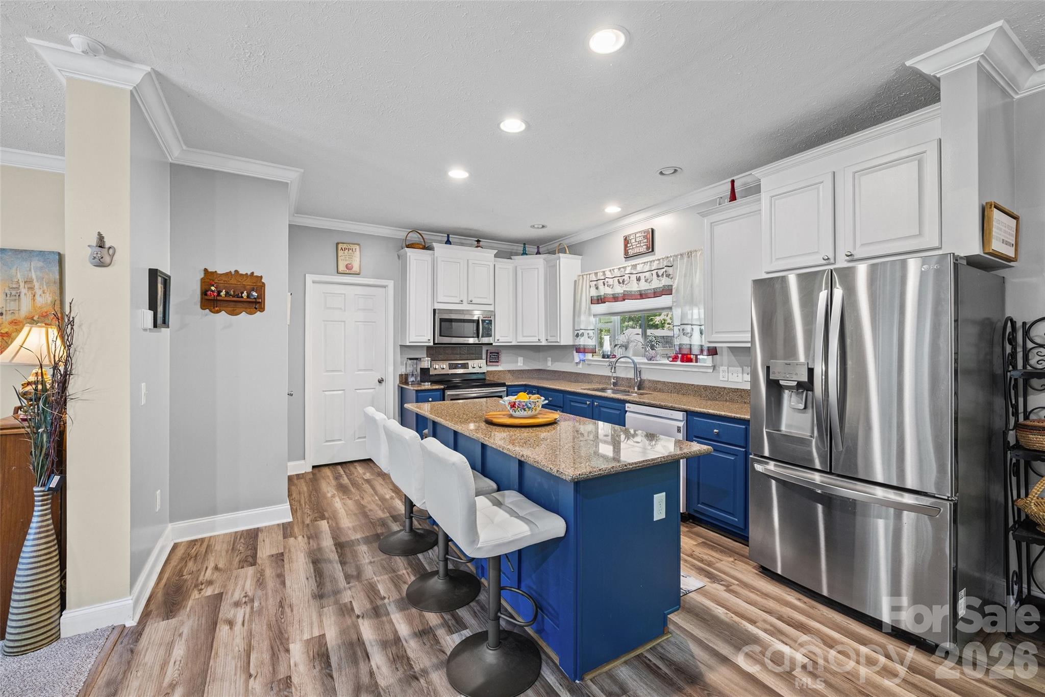 2361 S Springhill Court — York