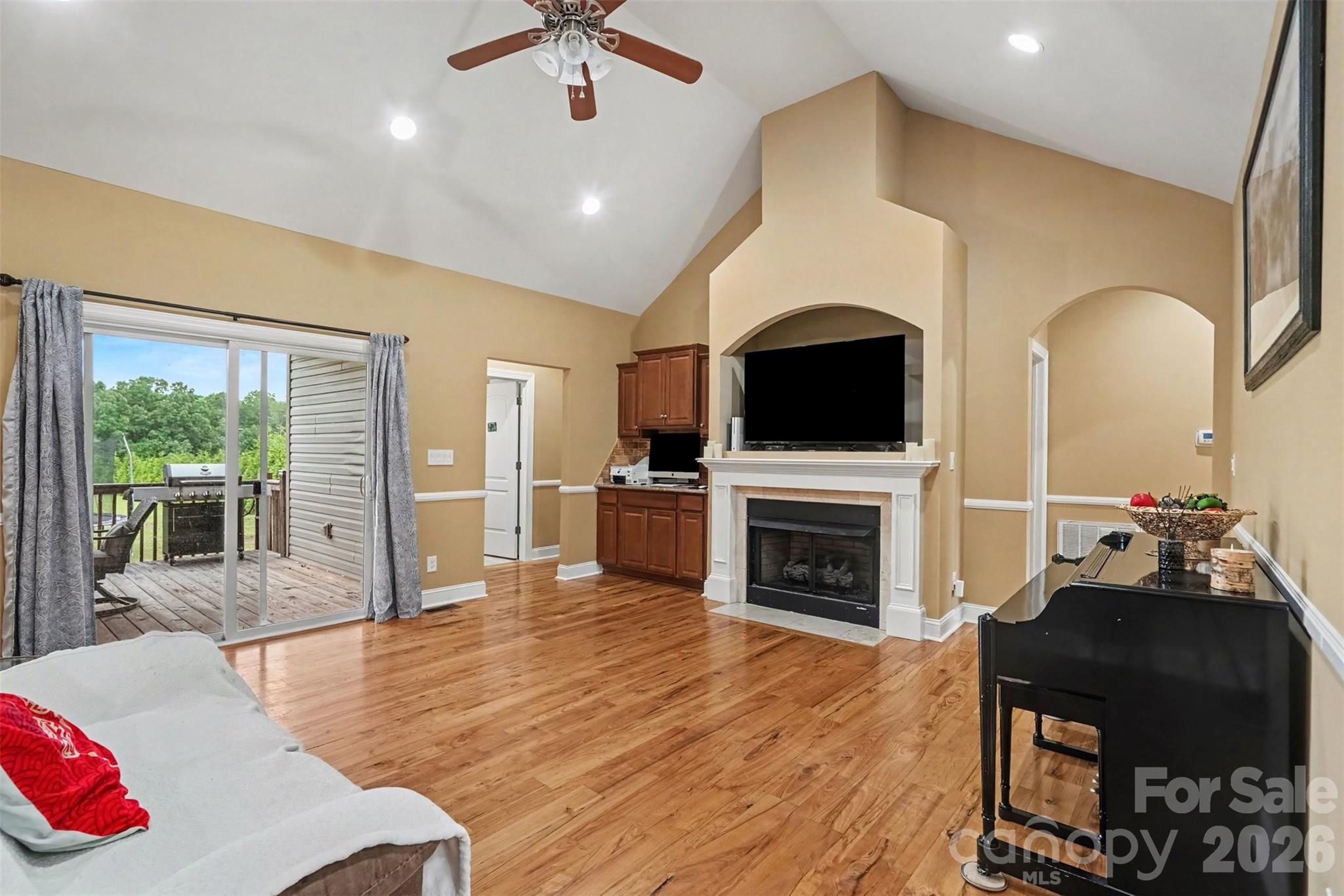 4574 Hunter Rhyne Road — Lincolnton