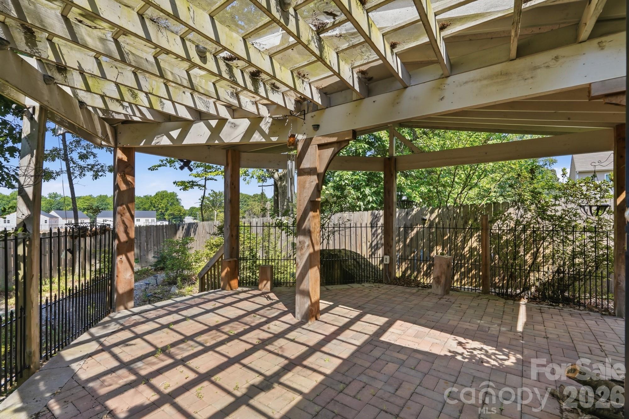 2740 Bramble Ridge Court — Charlotte