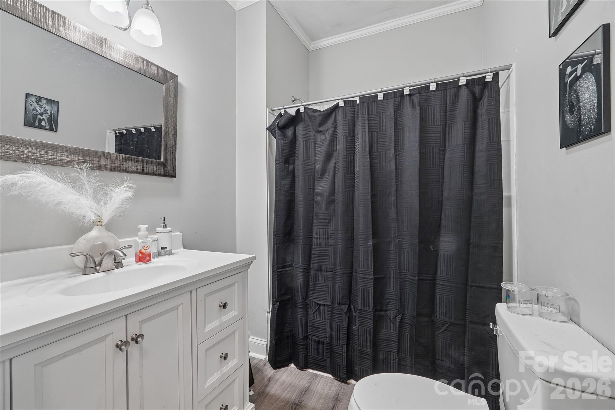 506 BRATTON Street — Chester
