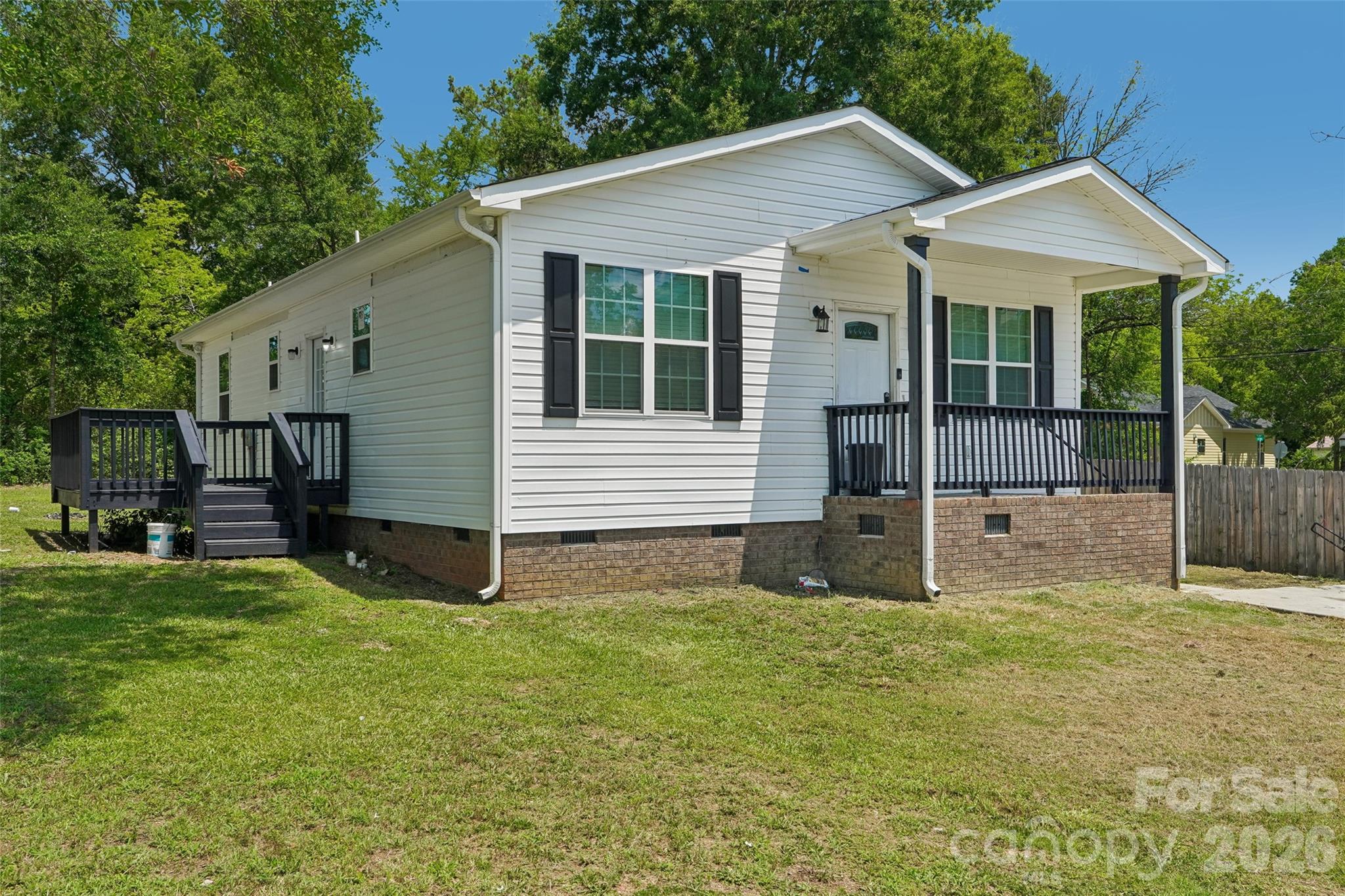 506 BRATTON Street — Chester