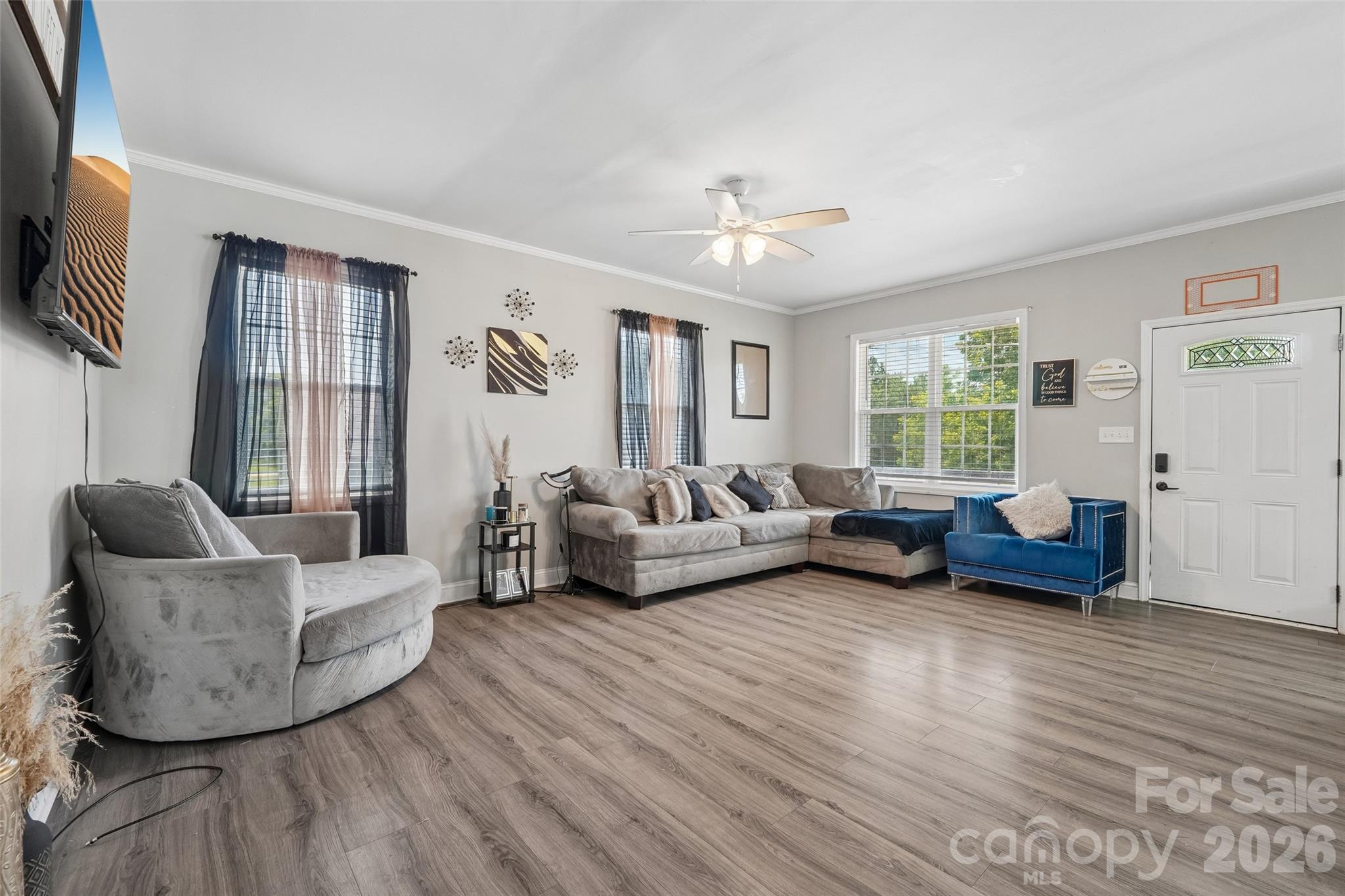 506 BRATTON Street — Chester