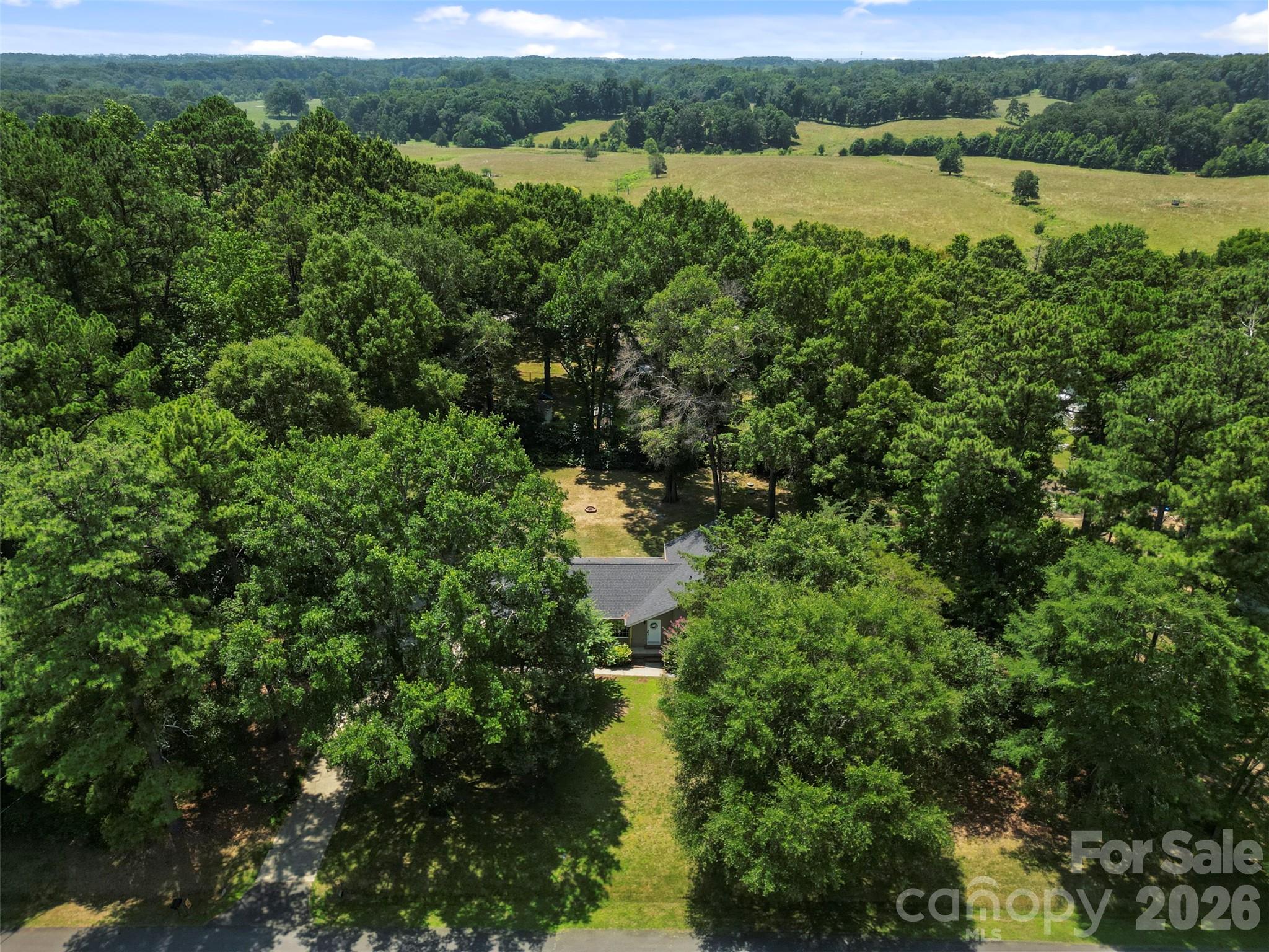 5381 Woodside Drive — Rock Hill