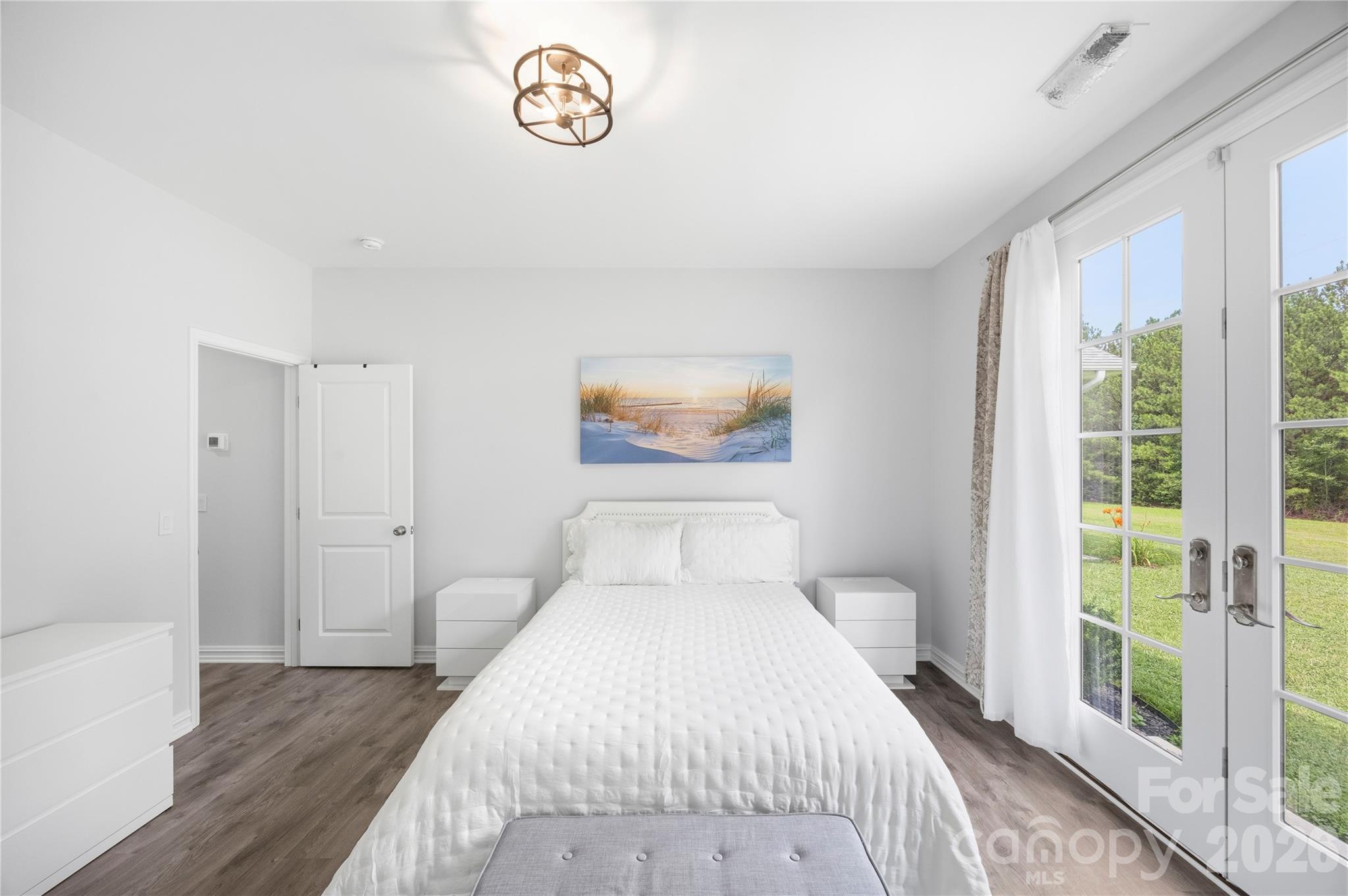 400 Charles Pettus Road — Lancaster