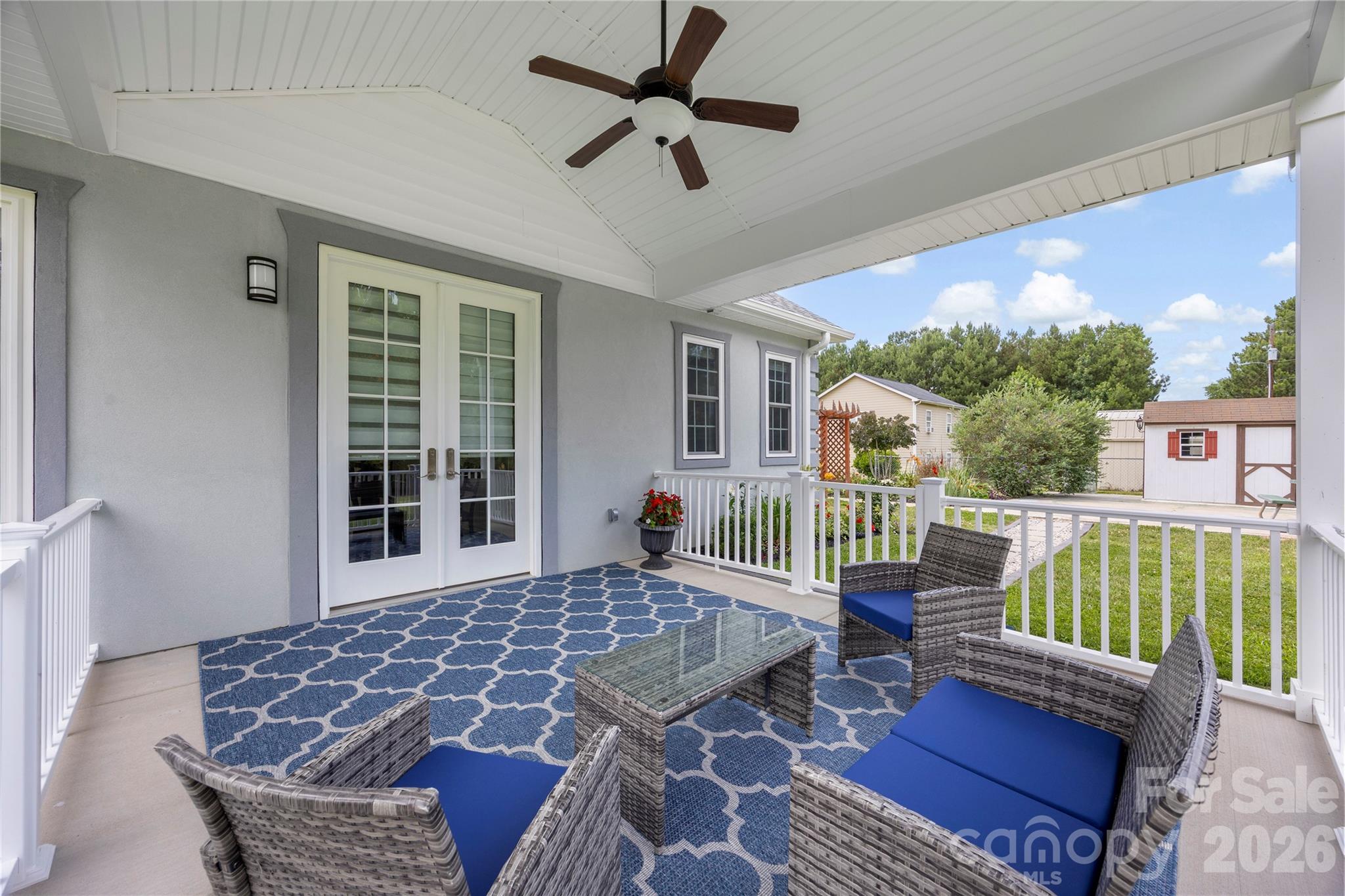 400 Charles Pettus Road — Lancaster
