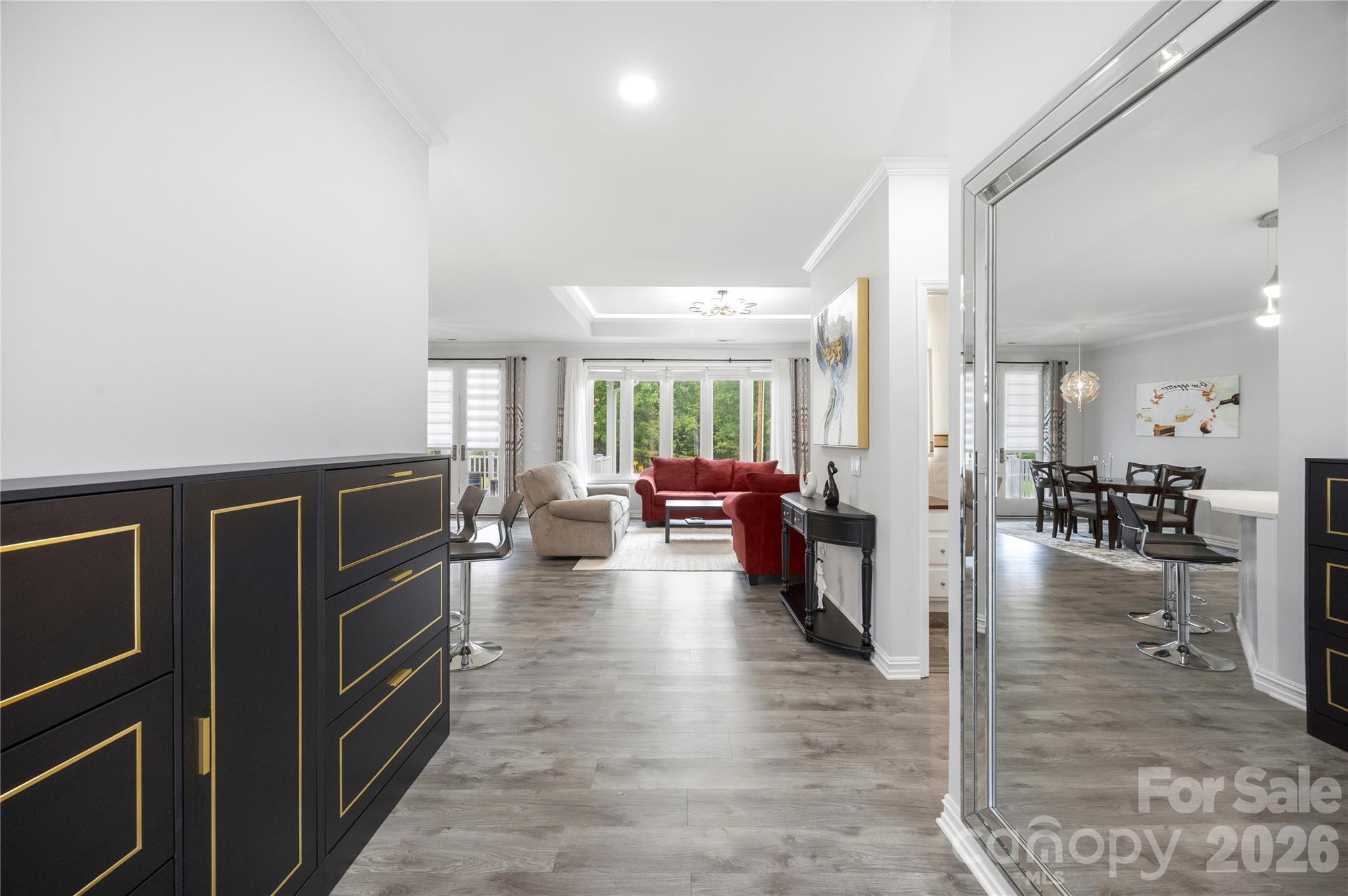 400 Charles Pettus Road — Lancaster