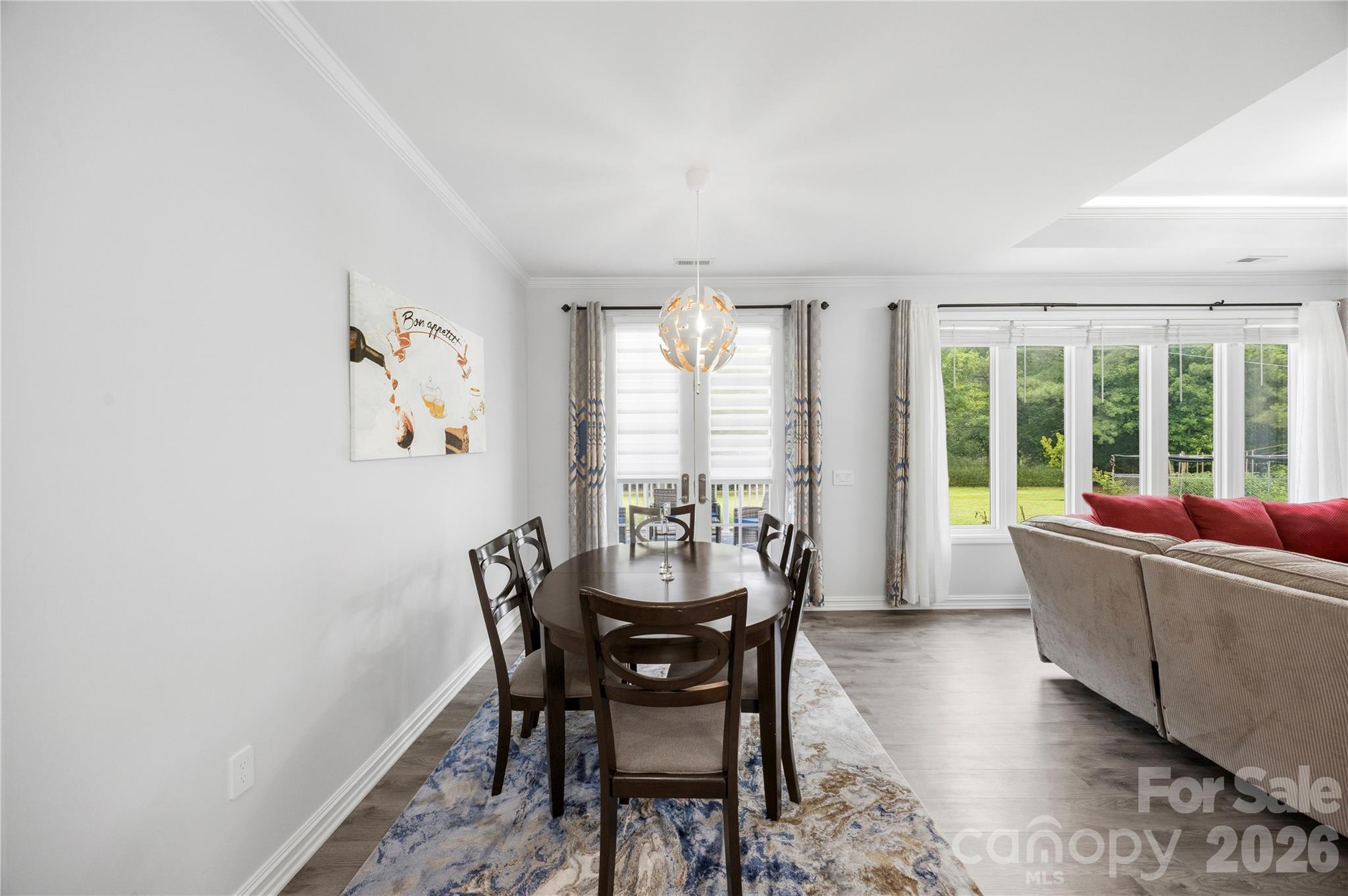 400 Charles Pettus Road — Lancaster