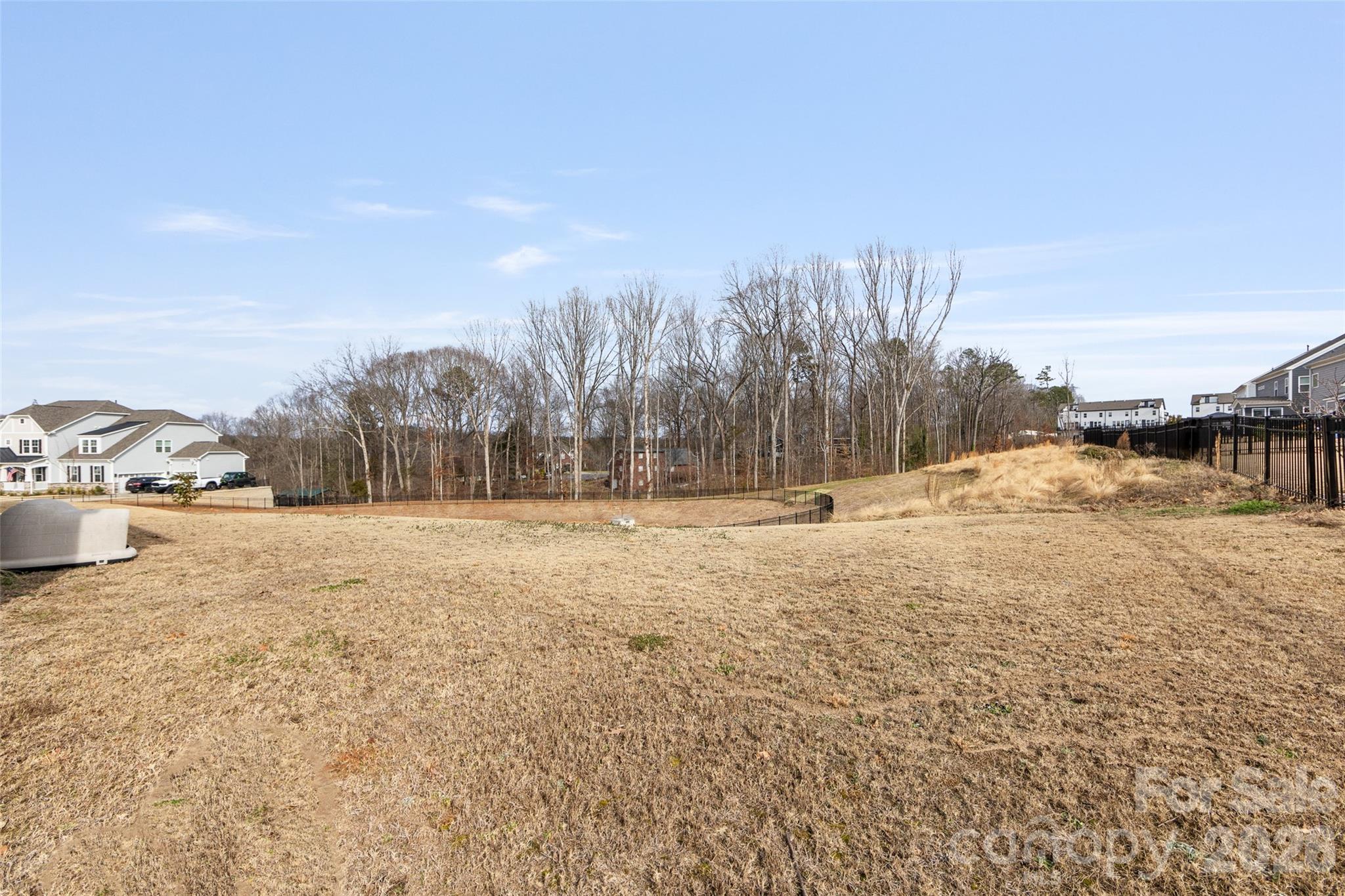 346 W Waterlynn Road — Mooresville