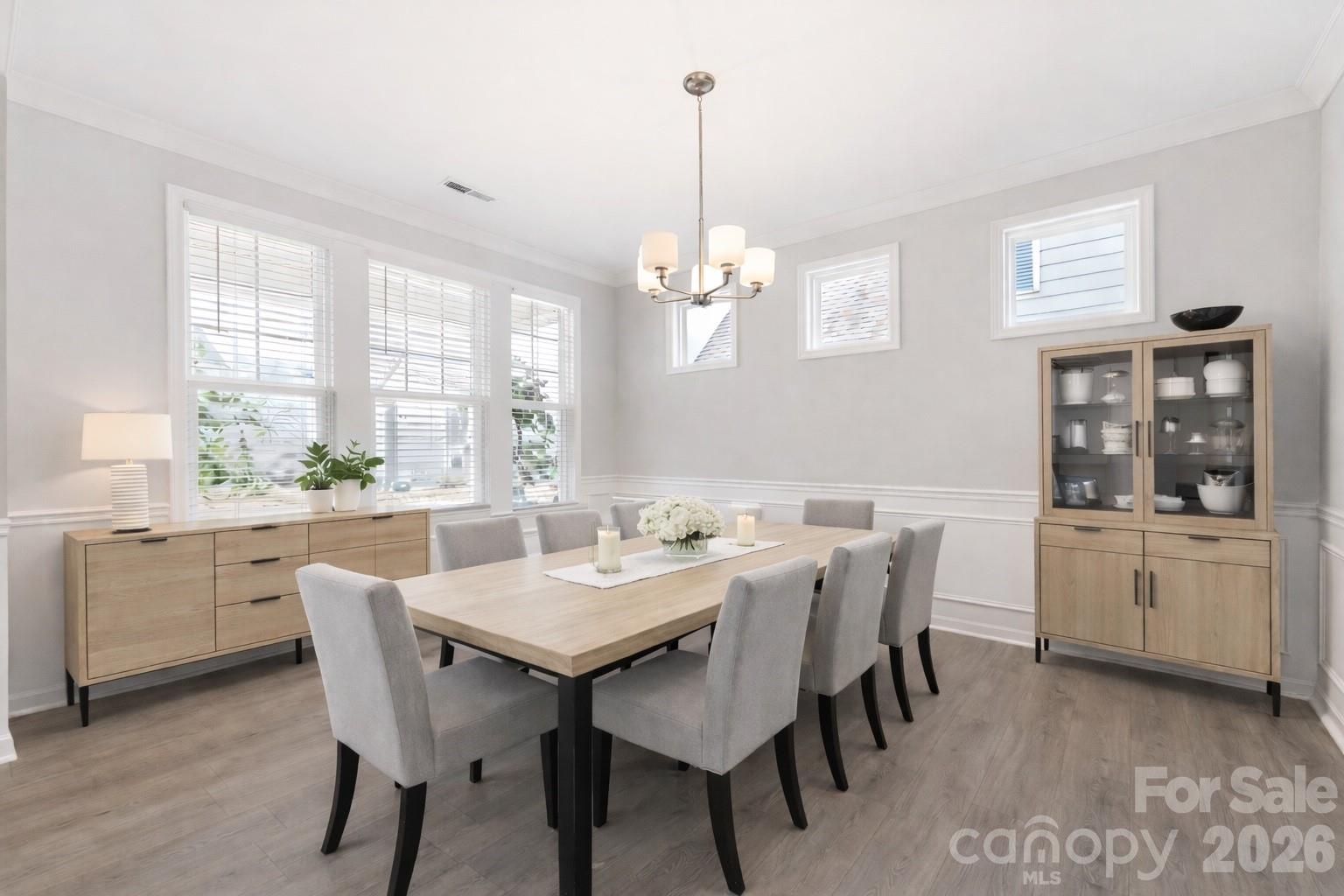346 W Waterlynn Road — Mooresville