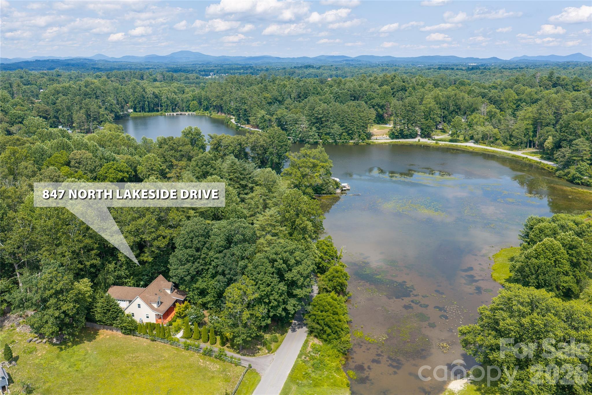 847 N Lakeside Drive — Hendersonville