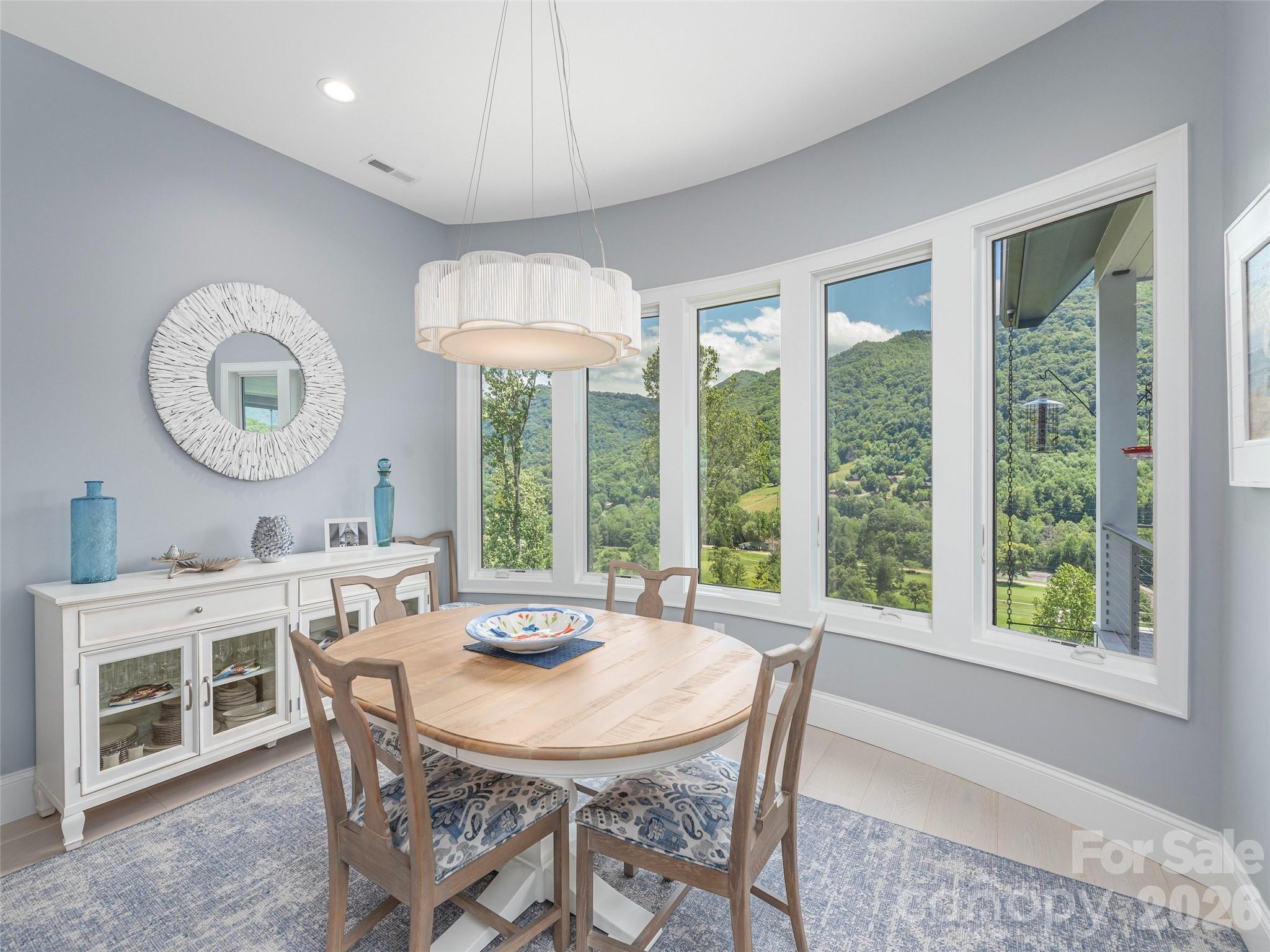 167 Southpoint Ridge — Maggie Valley