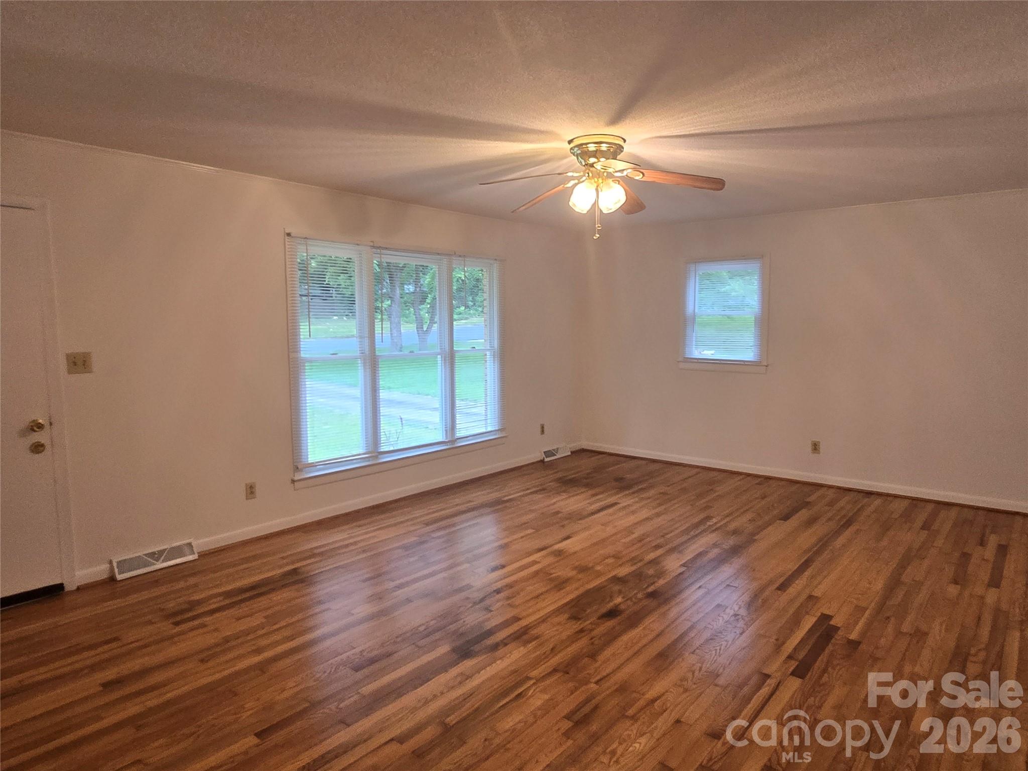 609 Hawthorn Avenue — Albemarle