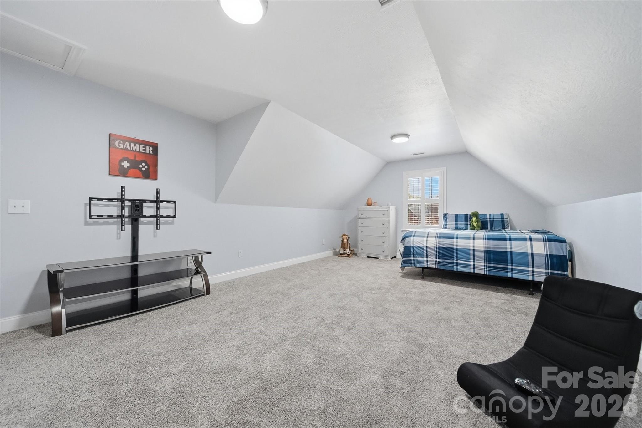1753 30th Avenue Drive NE — Hickory